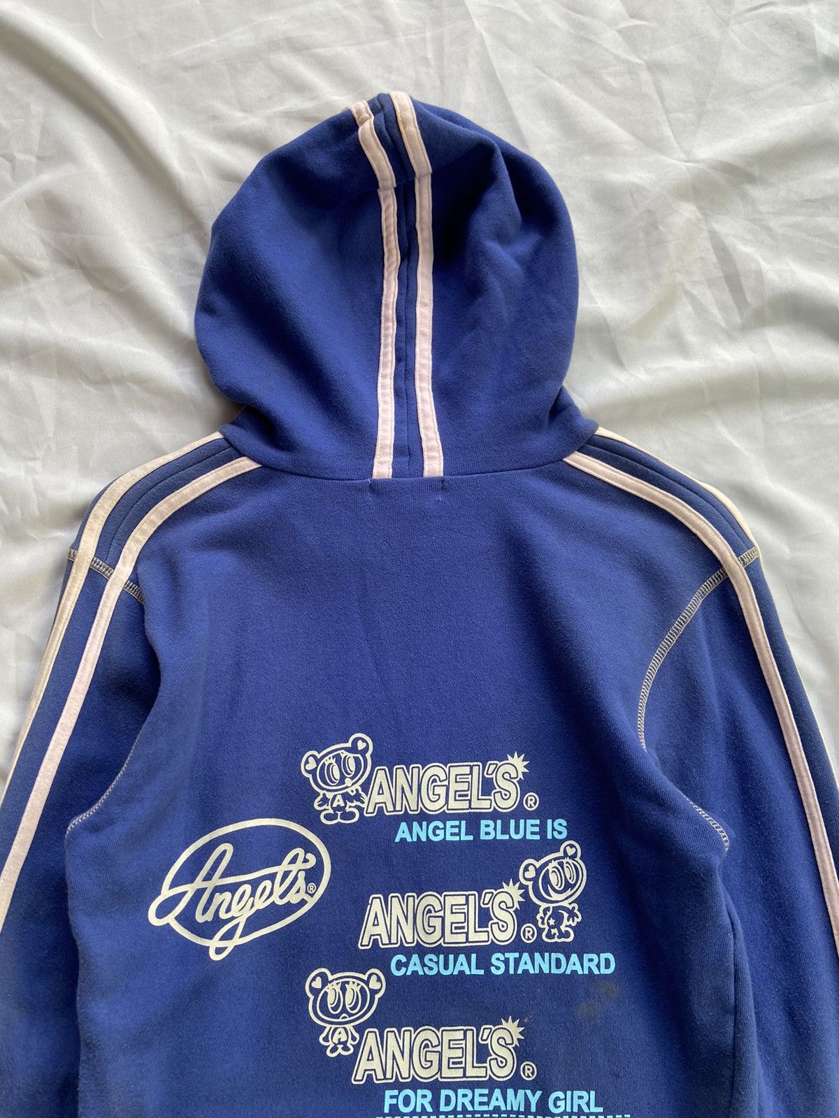 Beauty Beast ANGEL BLUE HOODIE CASUAL STANDARD Size US S / EU 44-46 / 1 - 13 Thumbnail