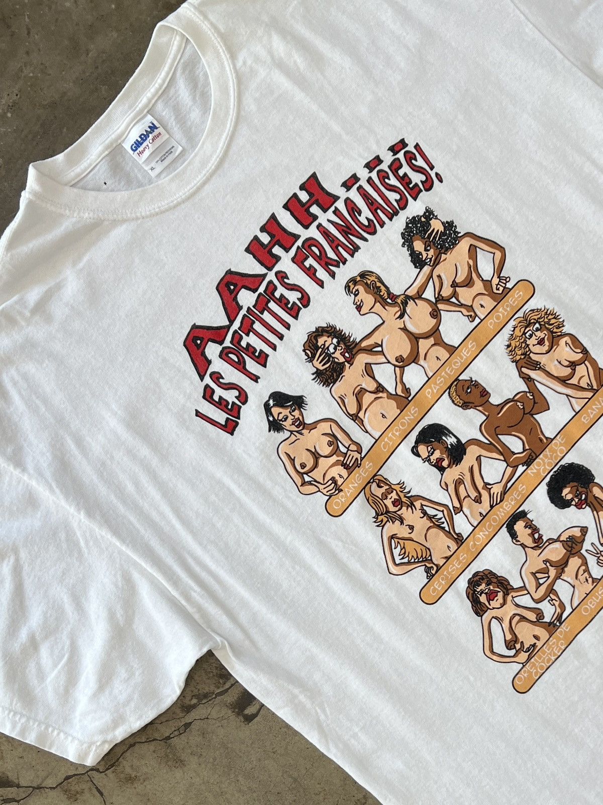 Vintage Vintage Le Petites Francaises Boob Tities Breast Tee XL Size US XL / EU 56 / 4 - 1 Thumbnail