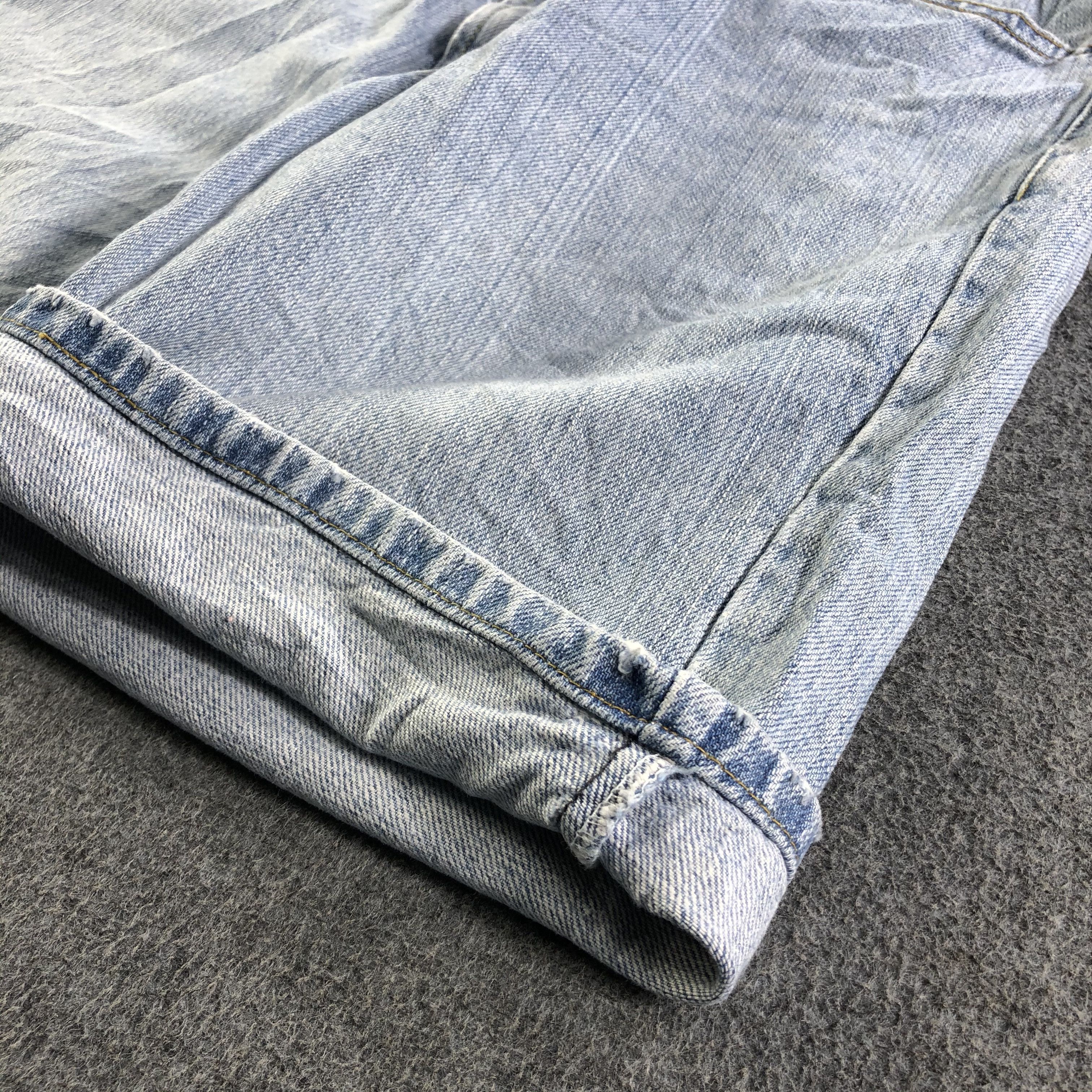 Levi's × Vintage Vintage 90s Light Wash Levis 505 Jeans-J4099 Size US 32 / EU 48 - 5 Thumbnail
