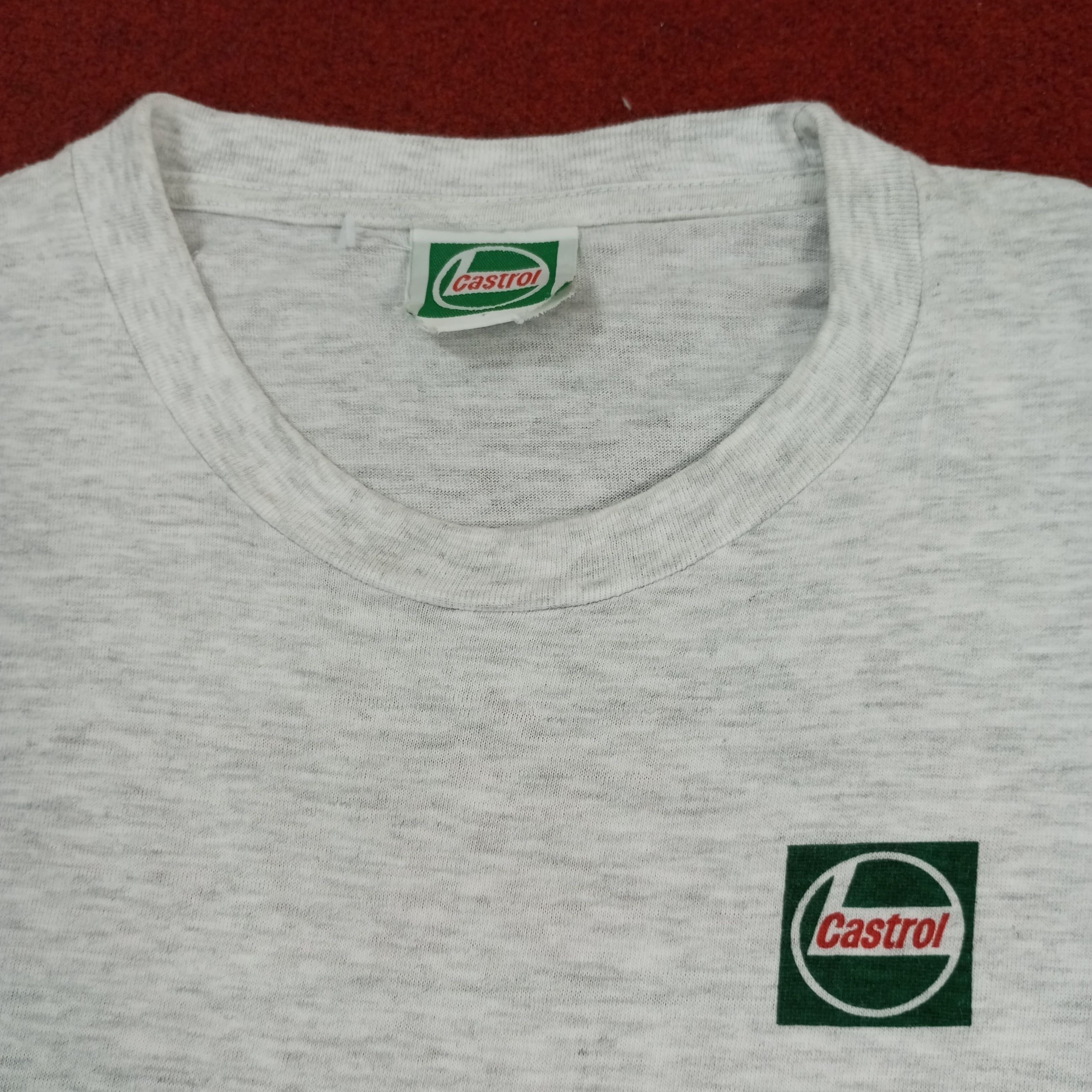 Vintage Castrol Racing Oil Motorsports Brand Promo Style Tshirt Size US M / EU 48-50 / 2 - 4 Thumbnail