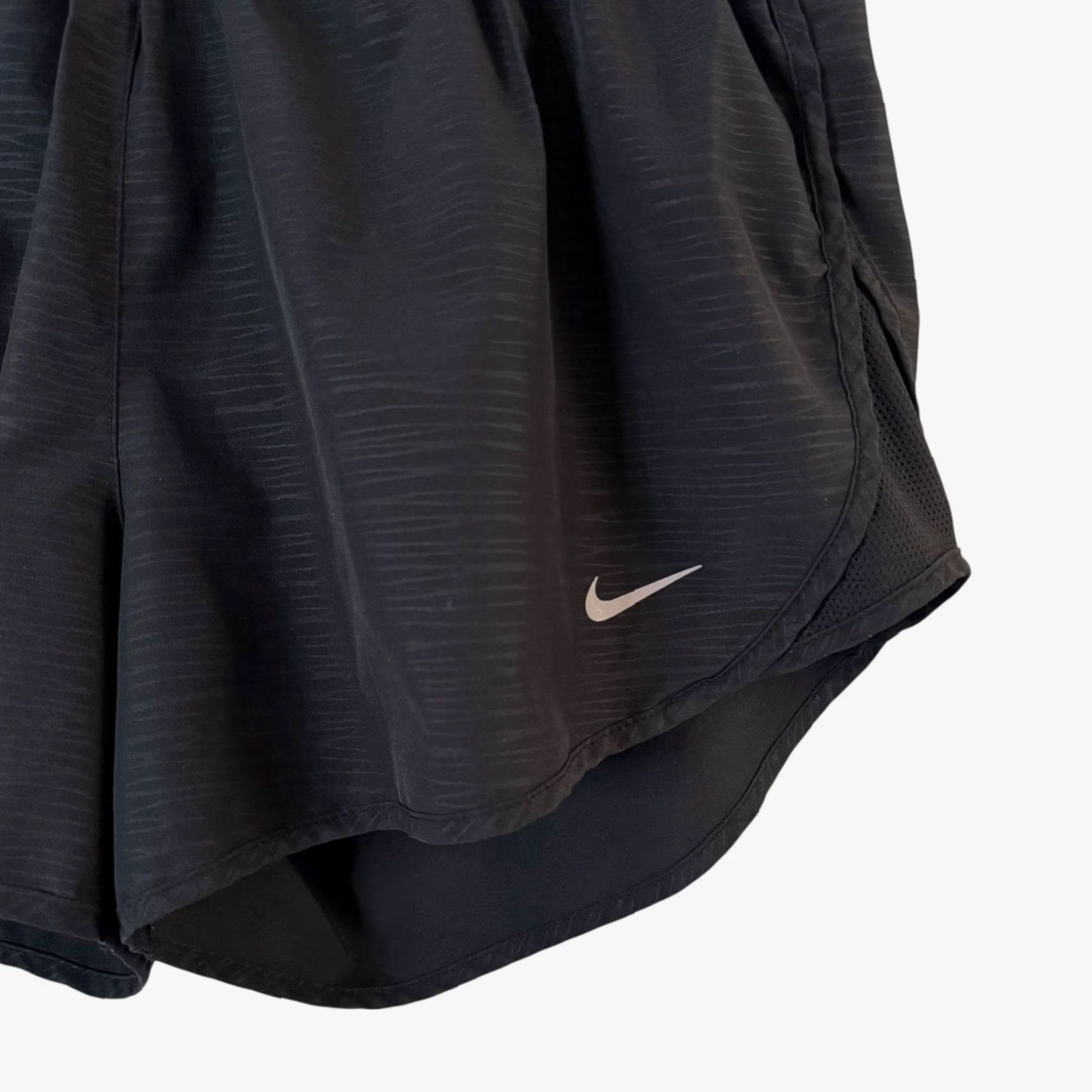Nike Nike Tempo 3" Lined Running Shorts Black Women's Large Athletic Activewear Nike Dri-FIT Shorts Size 36" / US 14 / IT 50 - 5 Thumbnail