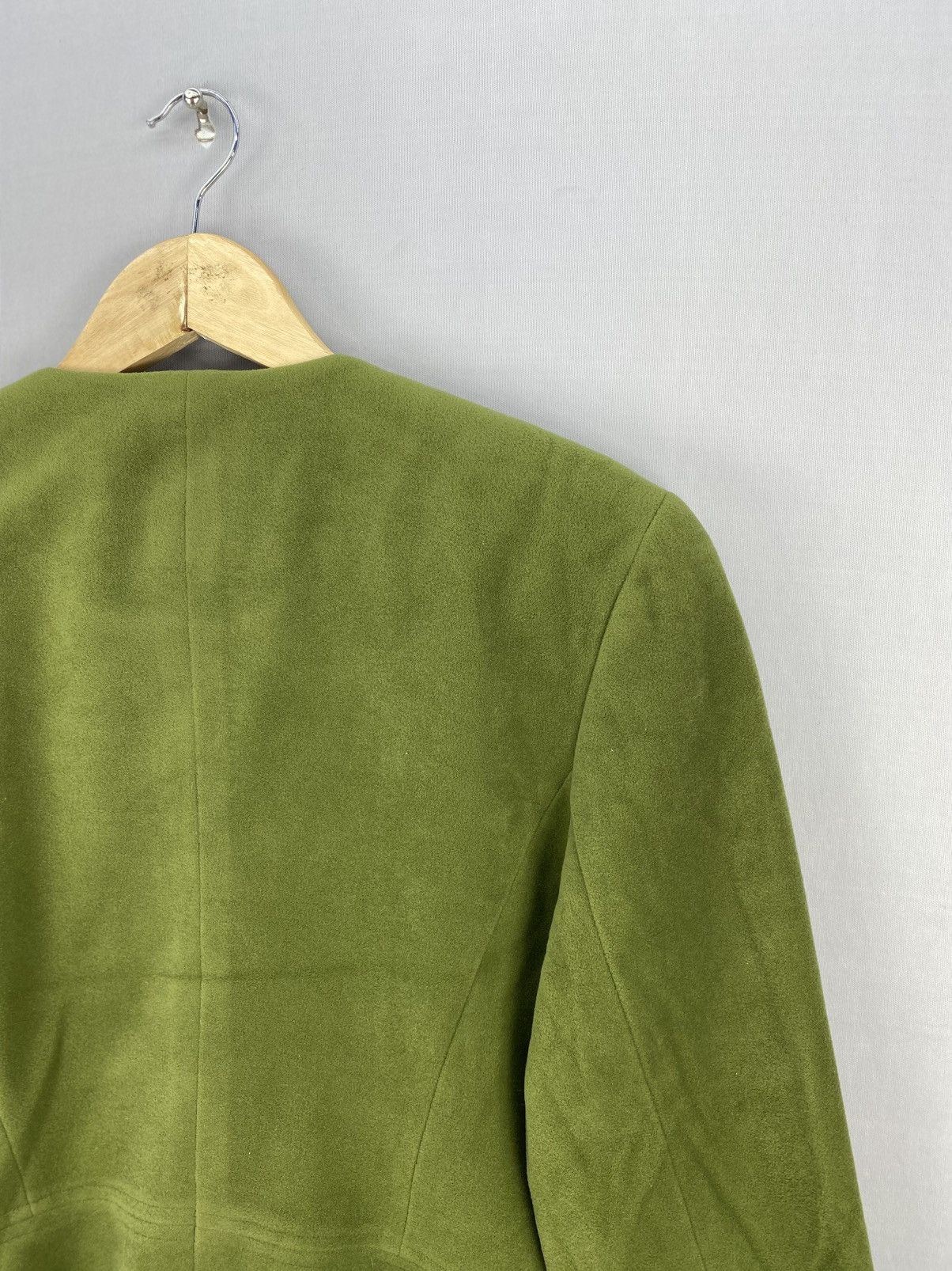 Balenciaga Vintage 90’s Balenciaga Padded Shoulder Women Cropped Jacket Size XXS / US 00 / IT 34 - 5 Thumbnail