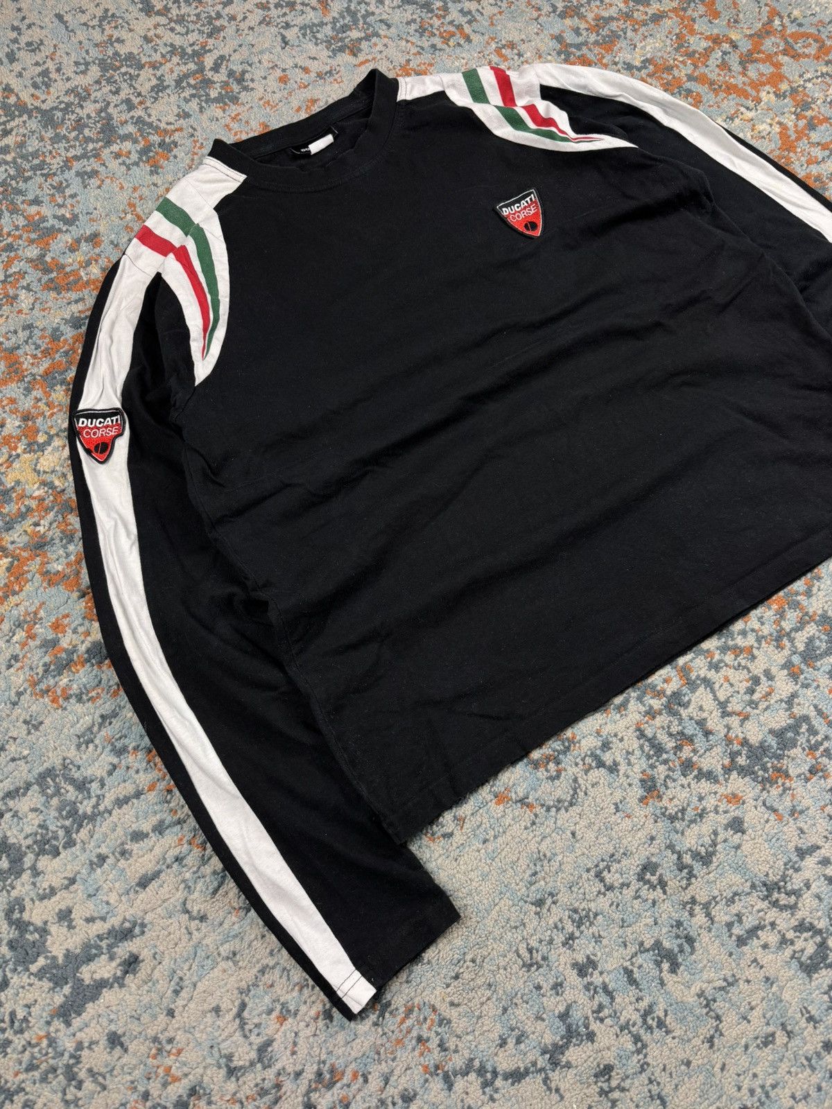Ducati Vintage Y2K Ducati corse racing style boxy long sleeve tee Size US M / EU 48-50 / 2 - 3 Thumbnail