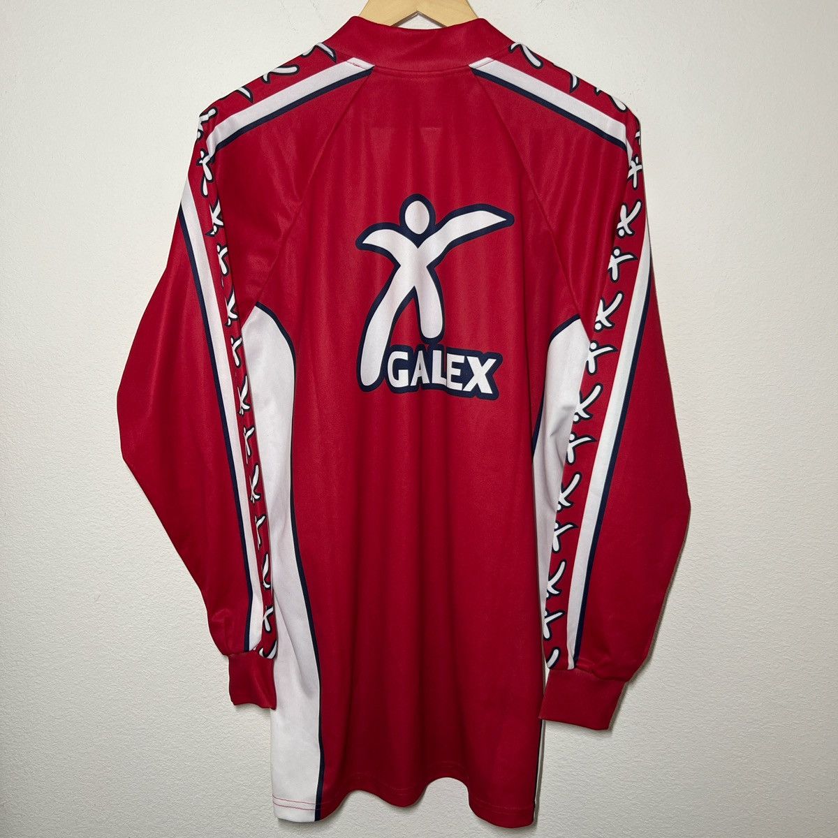 Vintage Perugia 2000-2001 Training LS Jersey | Vintage Soccer Size US L / EU 52-54 / 3 - 4 Thumbnail