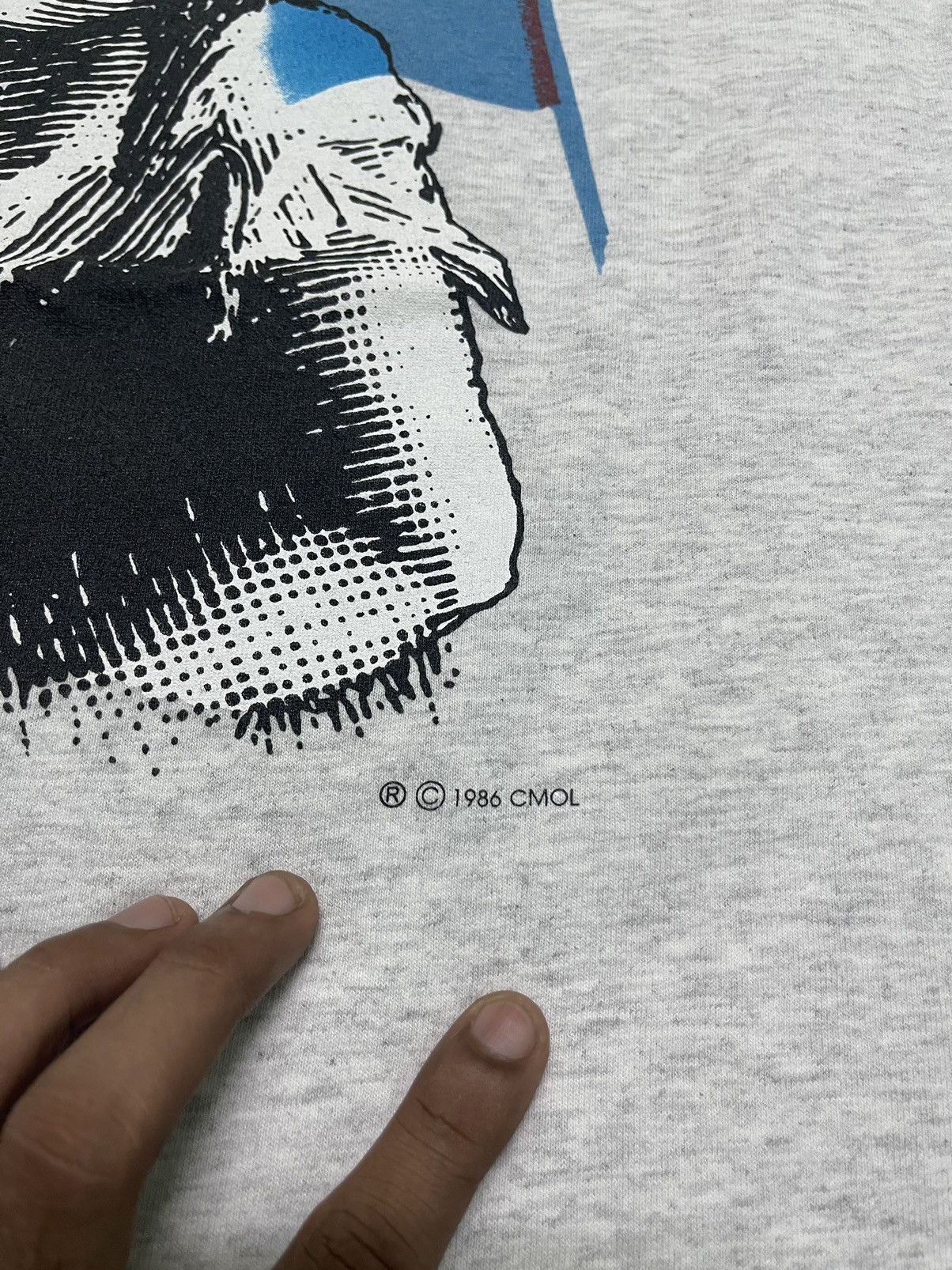 Vintage 80s LES MISERABLES L SIZE ON SUPER RARE 80s GILDAN TAG Size US L / EU 52-54 / 3 - 8 Thumbnail
