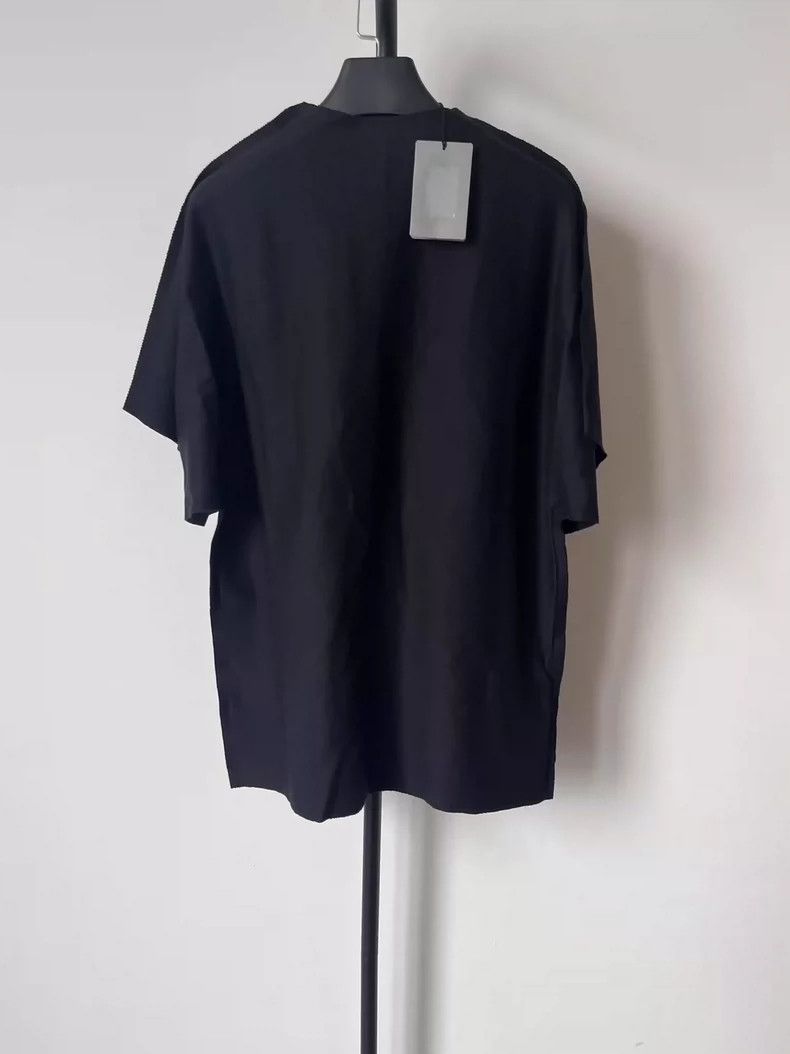Balenciaga Balenciaga Solid Logo printed slouchy crewneck pullover T- Size US S / EU 44-46 / 1 - 2 Thumbnail