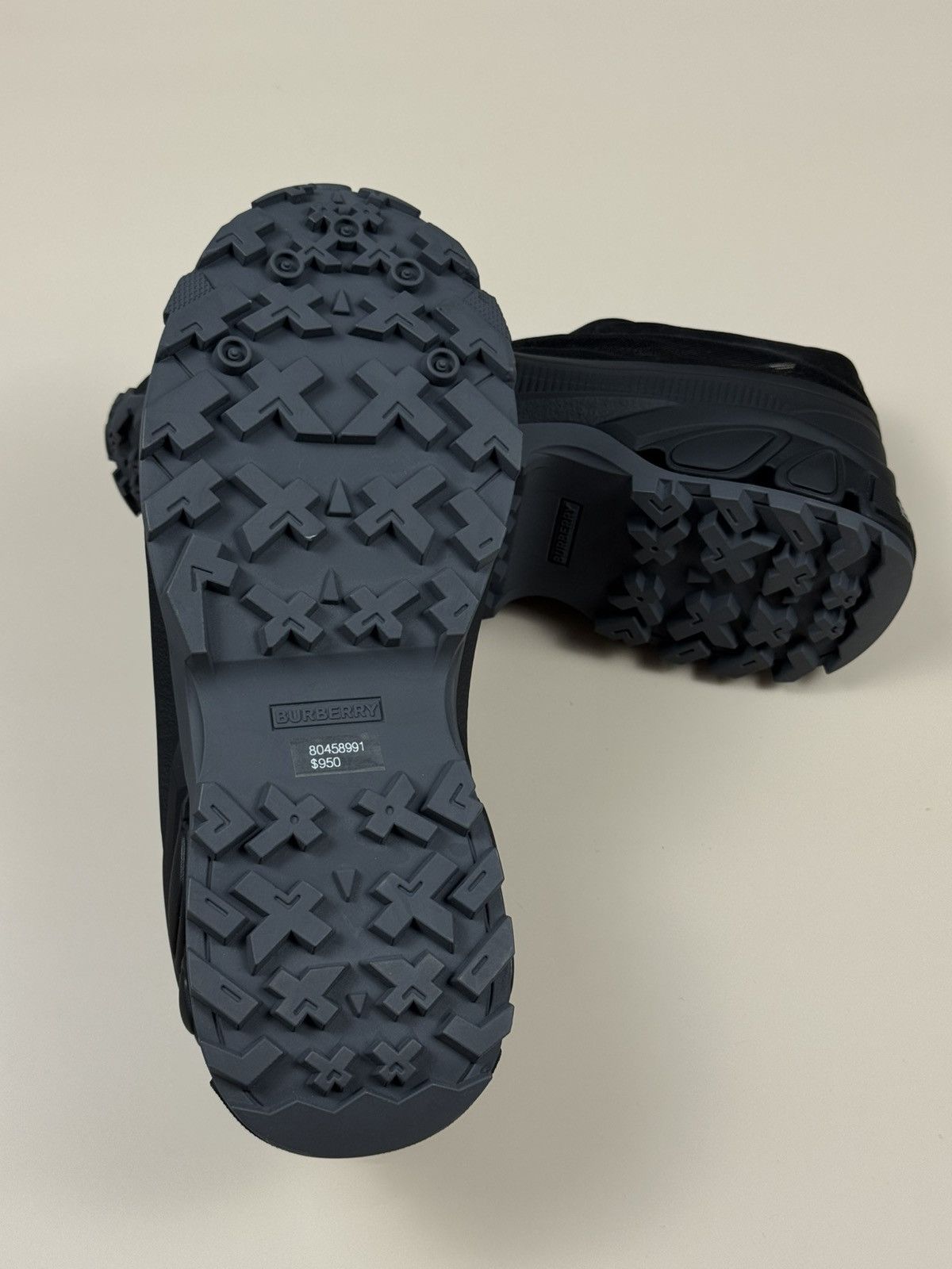 Burberry Burberry Arthur Black Mesh Gold GOAT Exclusive Sneaker $950 Size US 7 / EU 40 - 3 Thumbnail