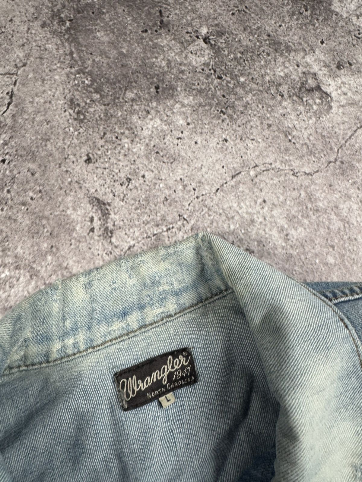 Wrangler VINTAGE WRANGLER DENIM DISTRESSED JACKET 90’S WESTERN Size US L / EU 52-54 / 3 - 5 Thumbnail