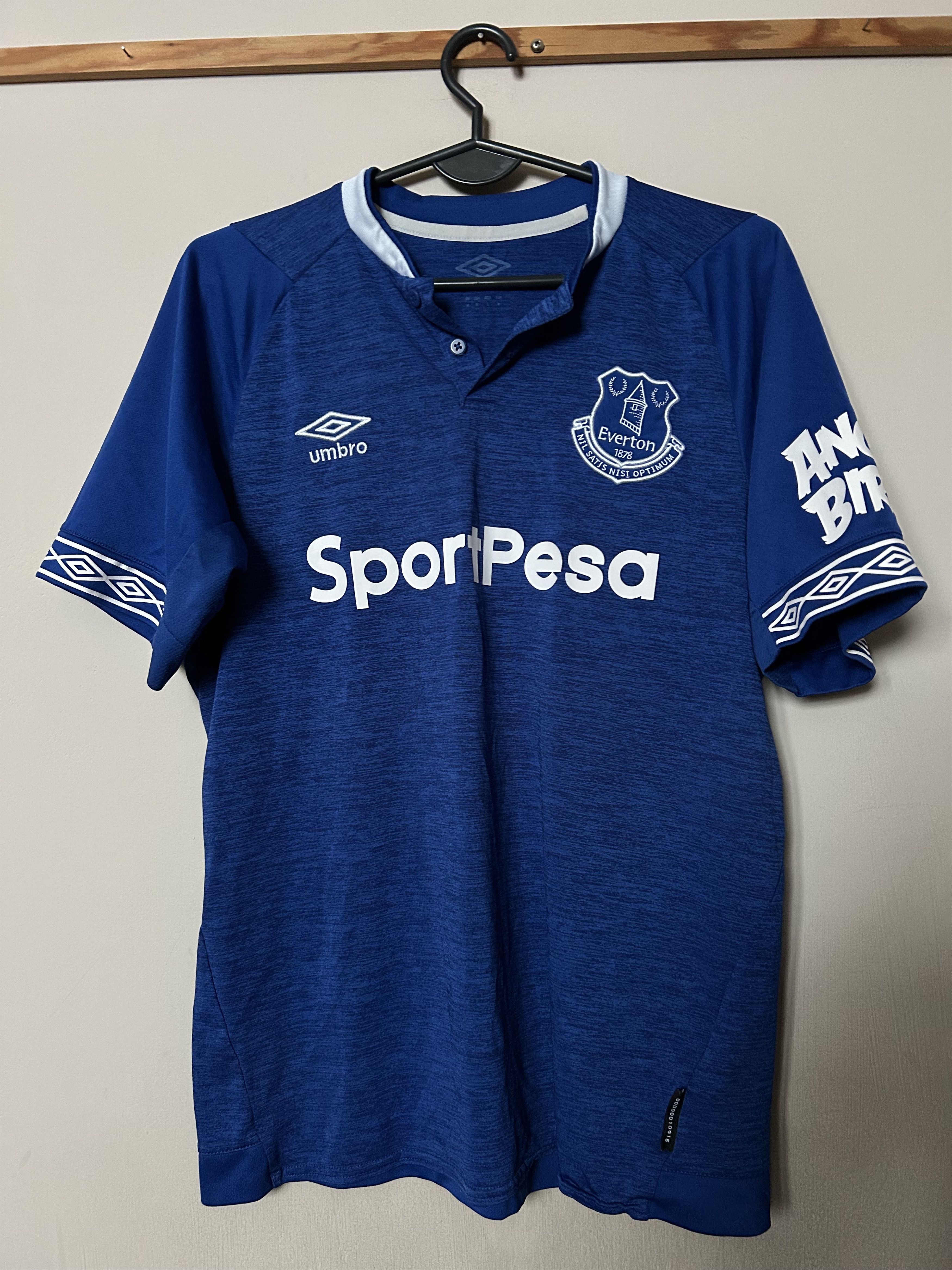 Umbro EVERTON F.C. 2018 - 2019 - Umbro - M - UNIQUE Size US M / EU 48-50 / 2 - 1 Thumbnail