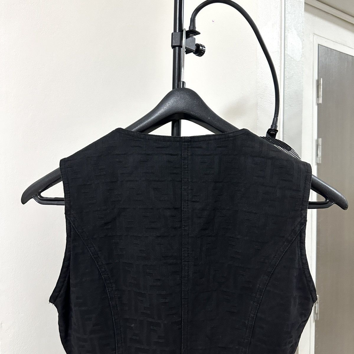 Fendi Rare VINTAGE FENDI MONOGRAM VEST Size XS / US 0-2 / IT 36-38 - 4 Thumbnail