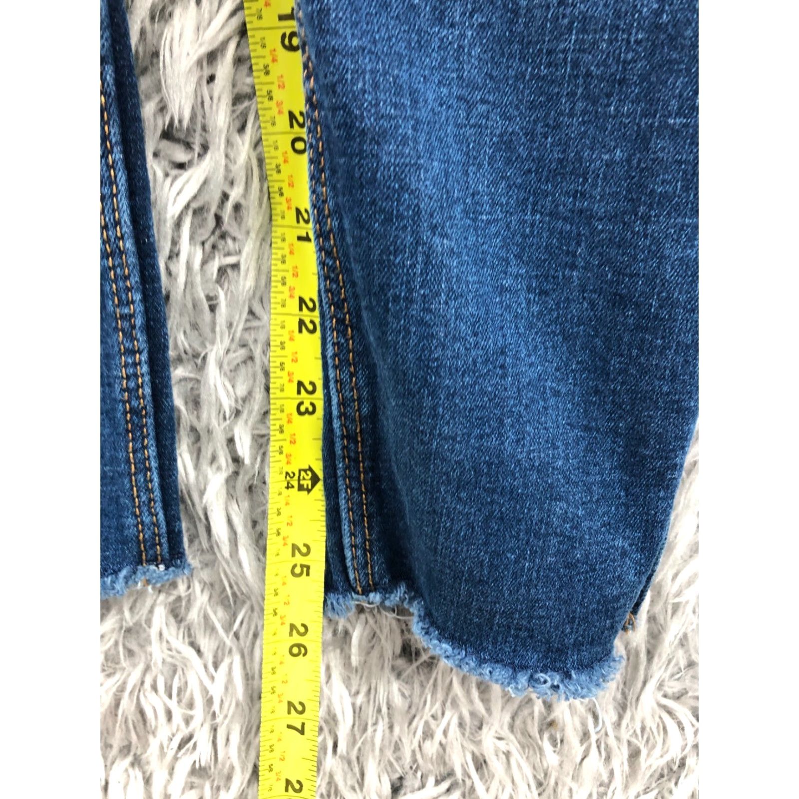 Old Navy Old Navy Rockstar Skinny Jeans Size 4 Womens Medium Blue Wash Denim Jeans Womens Regular Fit Size 27" / US 4 / IT 40 - 3 Thumbnail