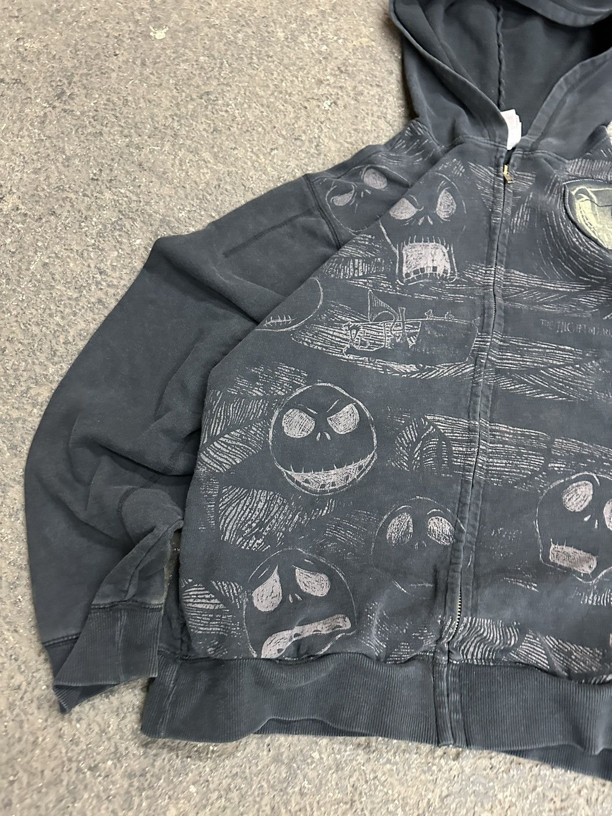 Vintage Y2K nightmare before Christmas grunge zip up hoodie Size US M / EU 48-50 / 2 - 2 Thumbnail