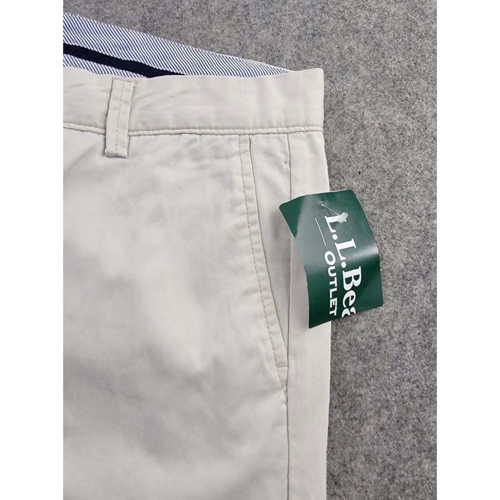 Vintage LL Bean Signature Pants Mens 35x32 Beige Lightweight Chino 100% Cotton Regular Inseam 32 Size US 35 - 3 Thumbnail