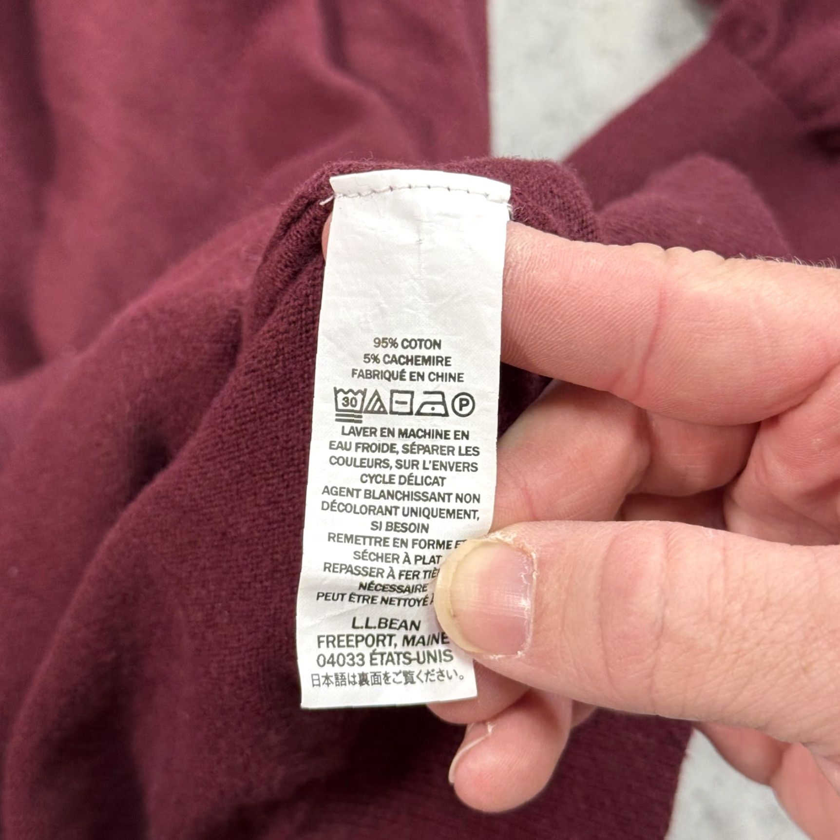 Vintage VINTAGE LL Bean Sweater Mens Large Burgundy V-Neck Cotton Cashmere Pullover Lightweight Size US L / EU 52-54 / 3 - 4 Thumbnail