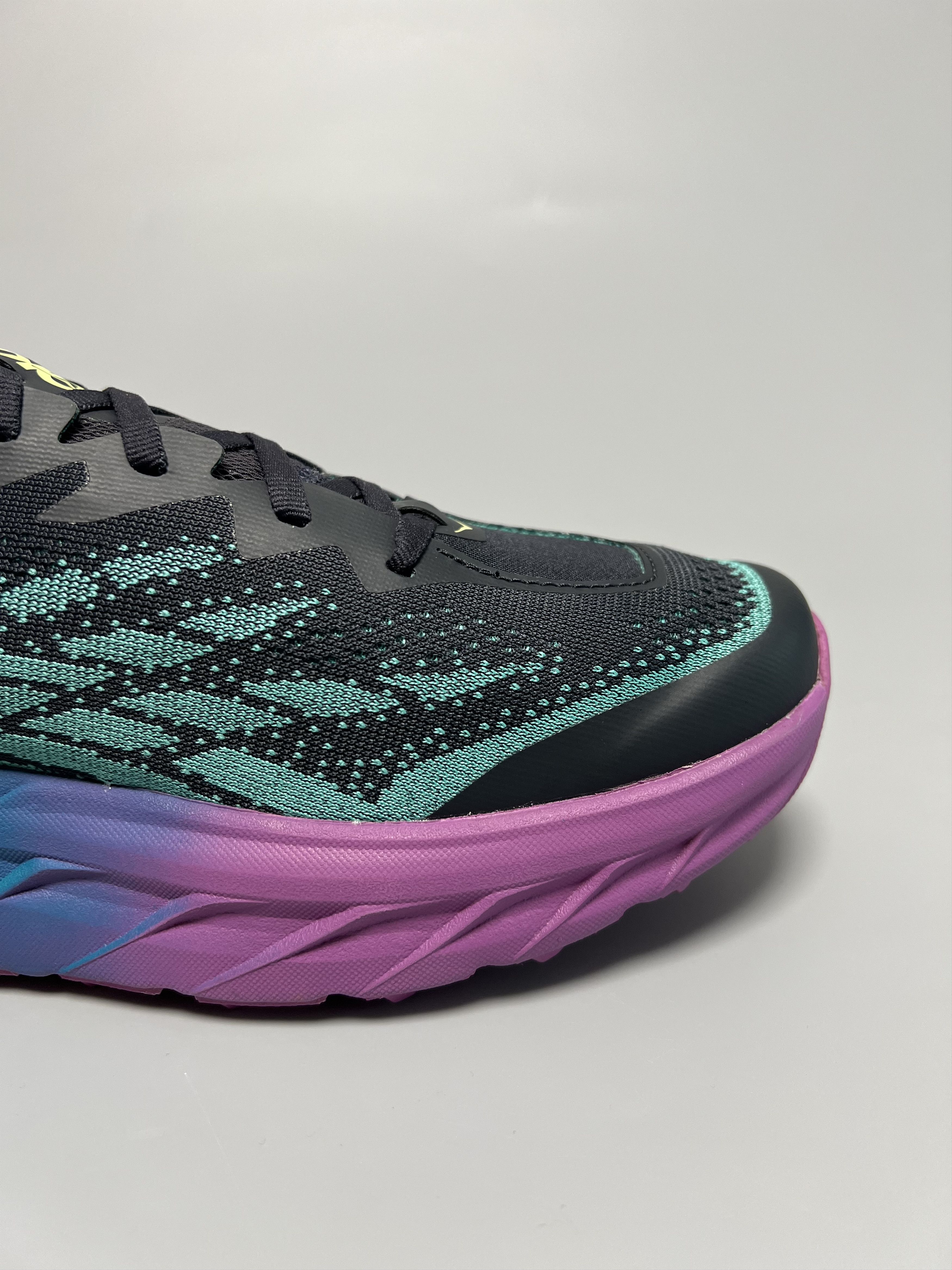 Hoka 9D Hoka One One Speedgoat 5 Trail Running Shoes 1123157-BGKY Size US 9 / EU 42 - 7 Thumbnail