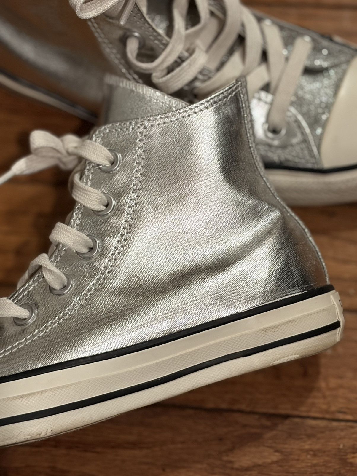 Converse Converse Womens Size 7 CTAS Shiny Metal Hi Size US 7 / IT 37 - 6 Thumbnail