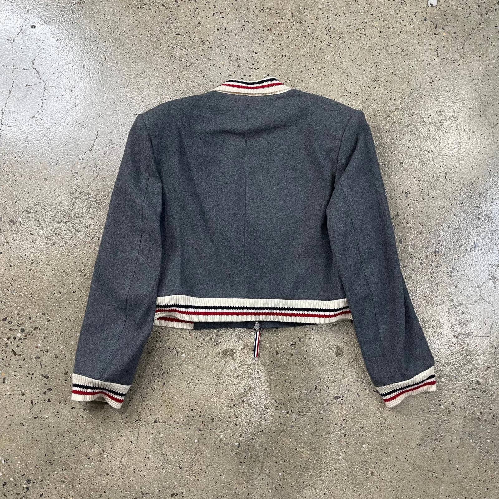 Thom Browne Thom Browne Cashmere Padded Shoulder Jacket Size US M / EU 48-50 / 2 - 2 Thumbnail