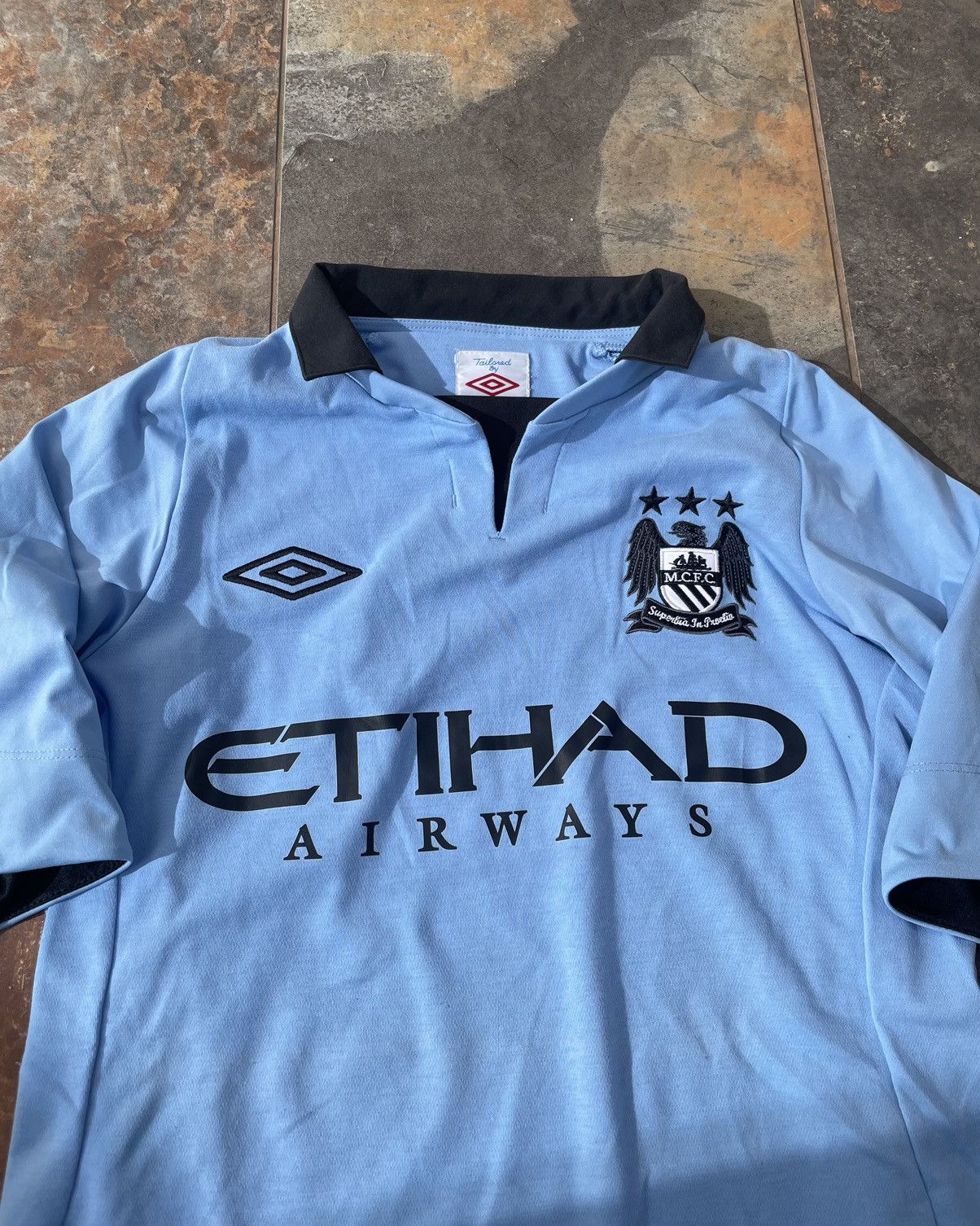 Umbro × Vintage Manchester City 2012 Home Jersey Size US M / EU 48-50 / 2 - 3 Thumbnail