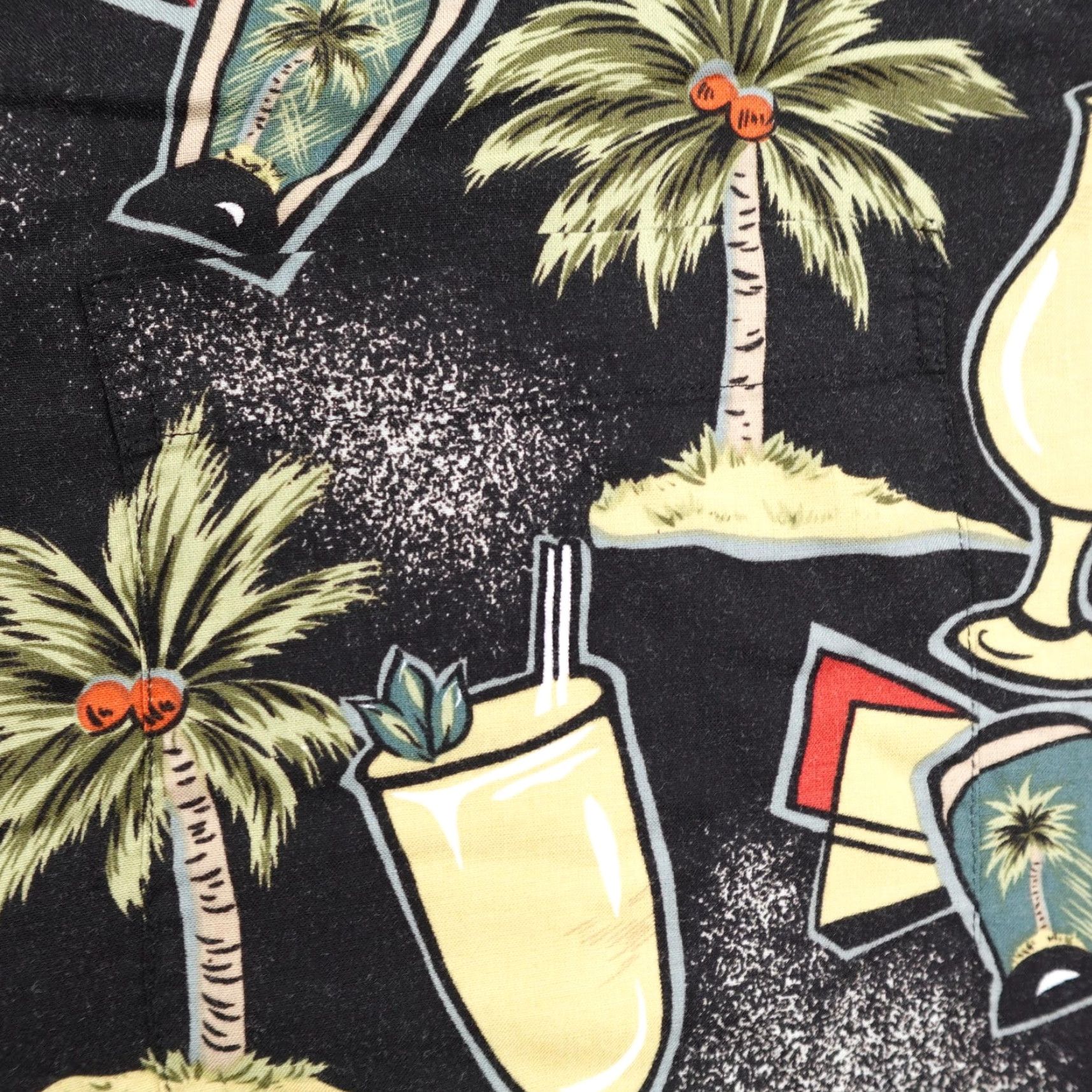 Reyn Spooner VINTAGE Reyn Spooner Shirt Mens XL Black Joe Kealohas Hawaiian Aloha Coctails Size US L / EU 52-54 / 3 - 3 Thumbnail