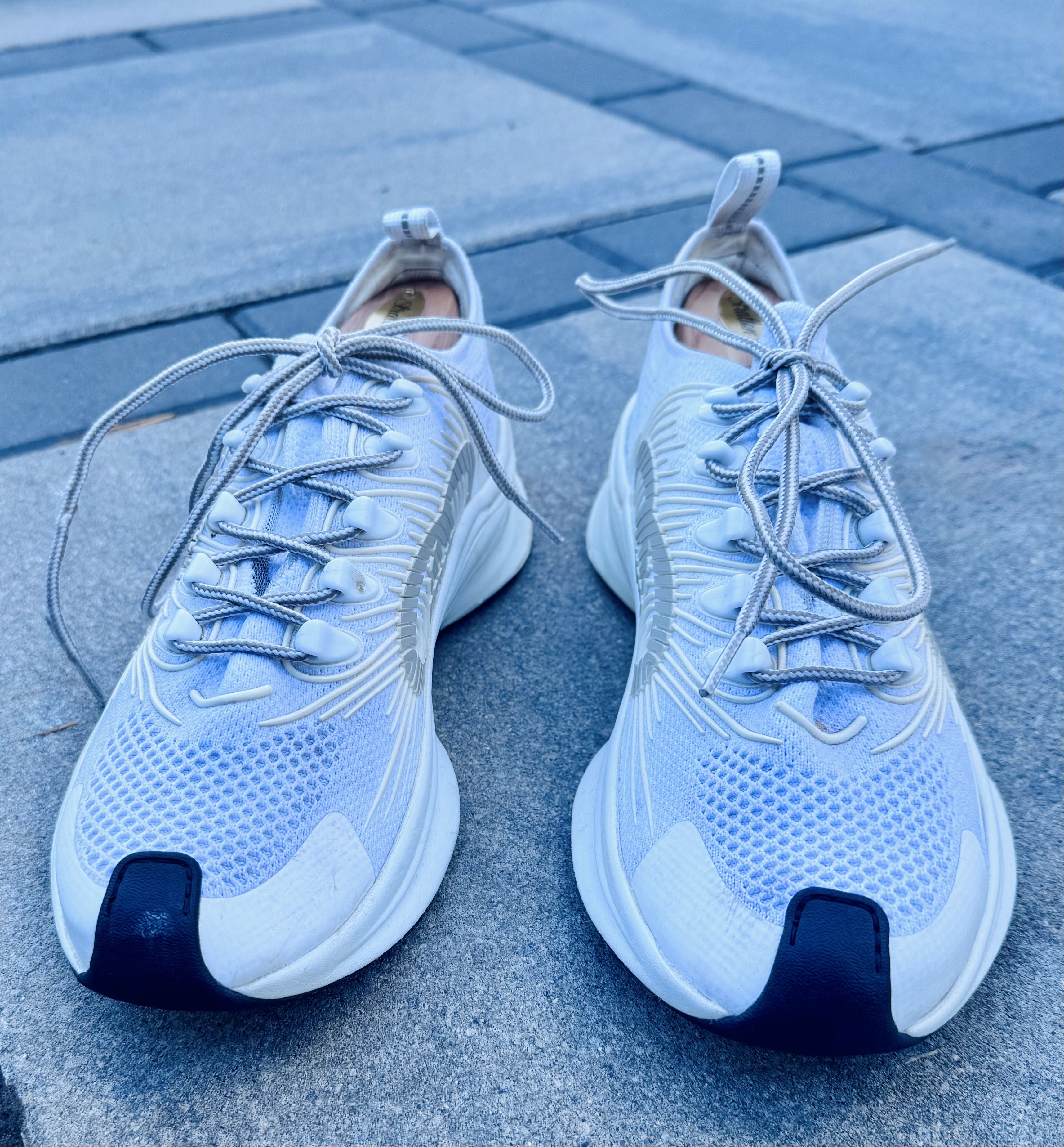 Gucci Gucci Running Sneakers – White/Silver/Black (IT 7) Size US 6.5 / EU 39-40 - 3 Thumbnail