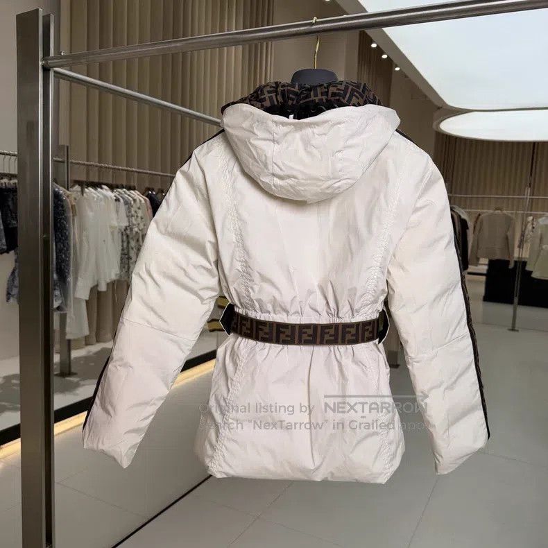 Fendi Fendi White Caramel Printed Double Sided Slim Fit Duck Dow Size XS / US 0-2 / IT 36-38 - 2 Thumbnail