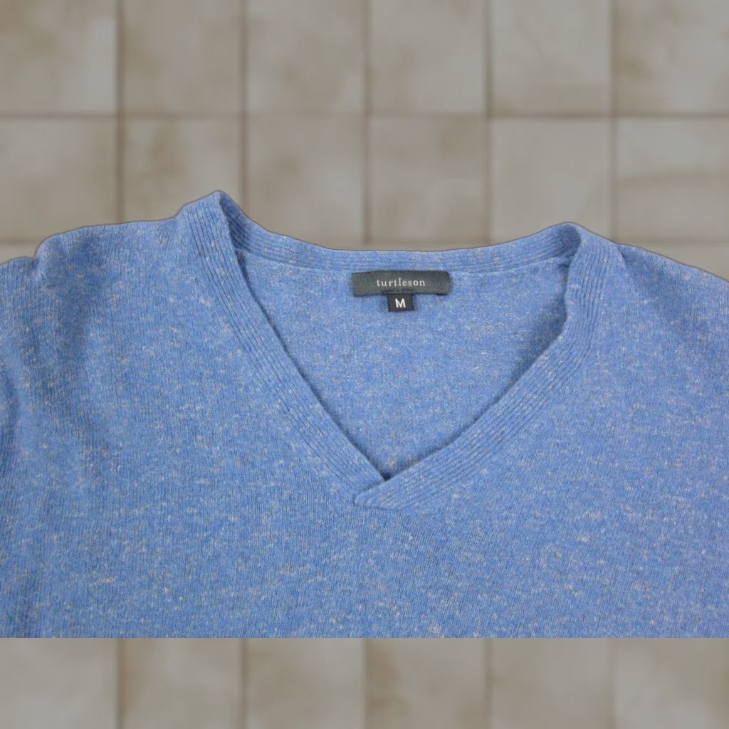 Vintage VINTAGE Turtleson Sweater Shirt Womens M Blue Merino Wool Linen V-Neck Ladies Pullover Size M / US 6-8 / IT 42-44 - 1 Thumbnail