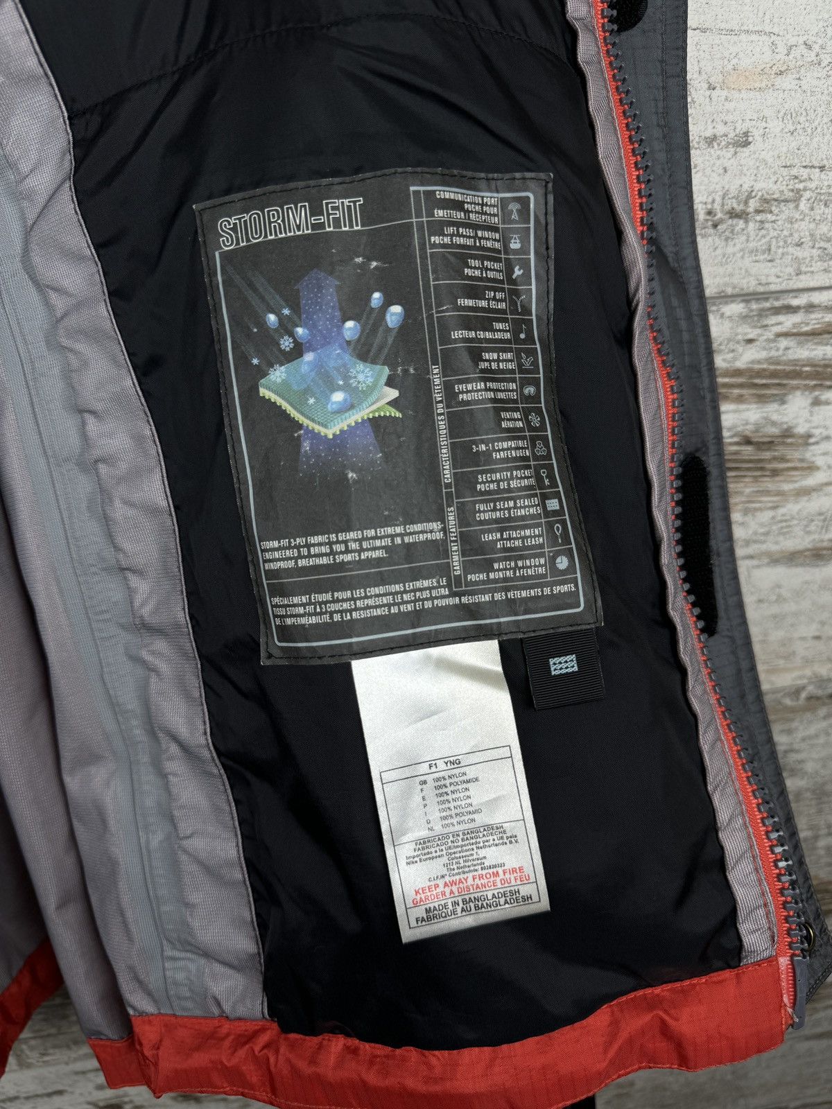 Nike × Nike ACG × Vintage Mens Vintage Nike ACG jacket gorpcore drill streetwear drill Size US S / EU 44-46 / 1 - 20 Thumbnail