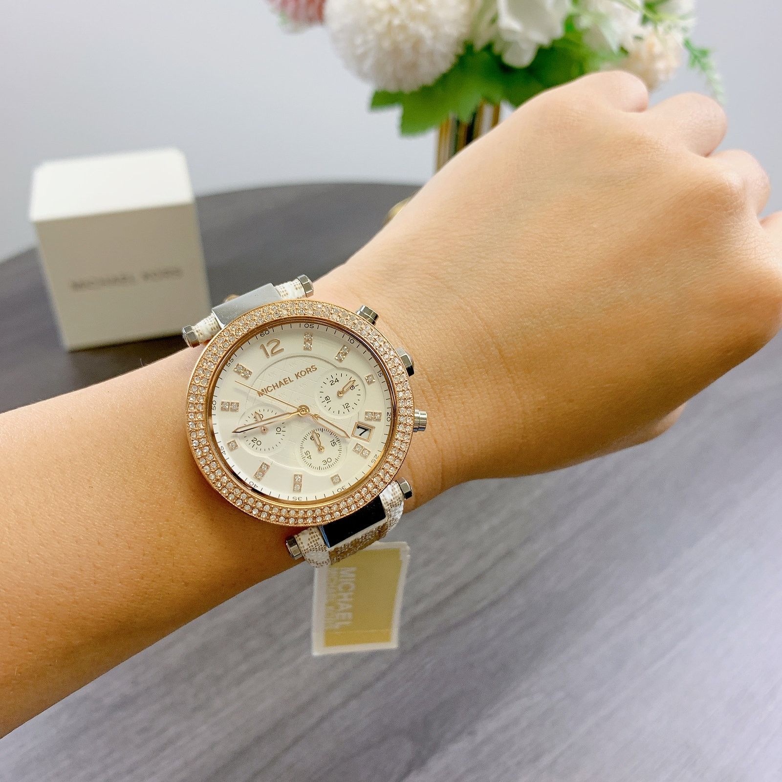 Michael Kors Michael Kors MK6950 Parker Chronograph Camel PVC Leather Size ONE SIZE - 1 Thumbnail