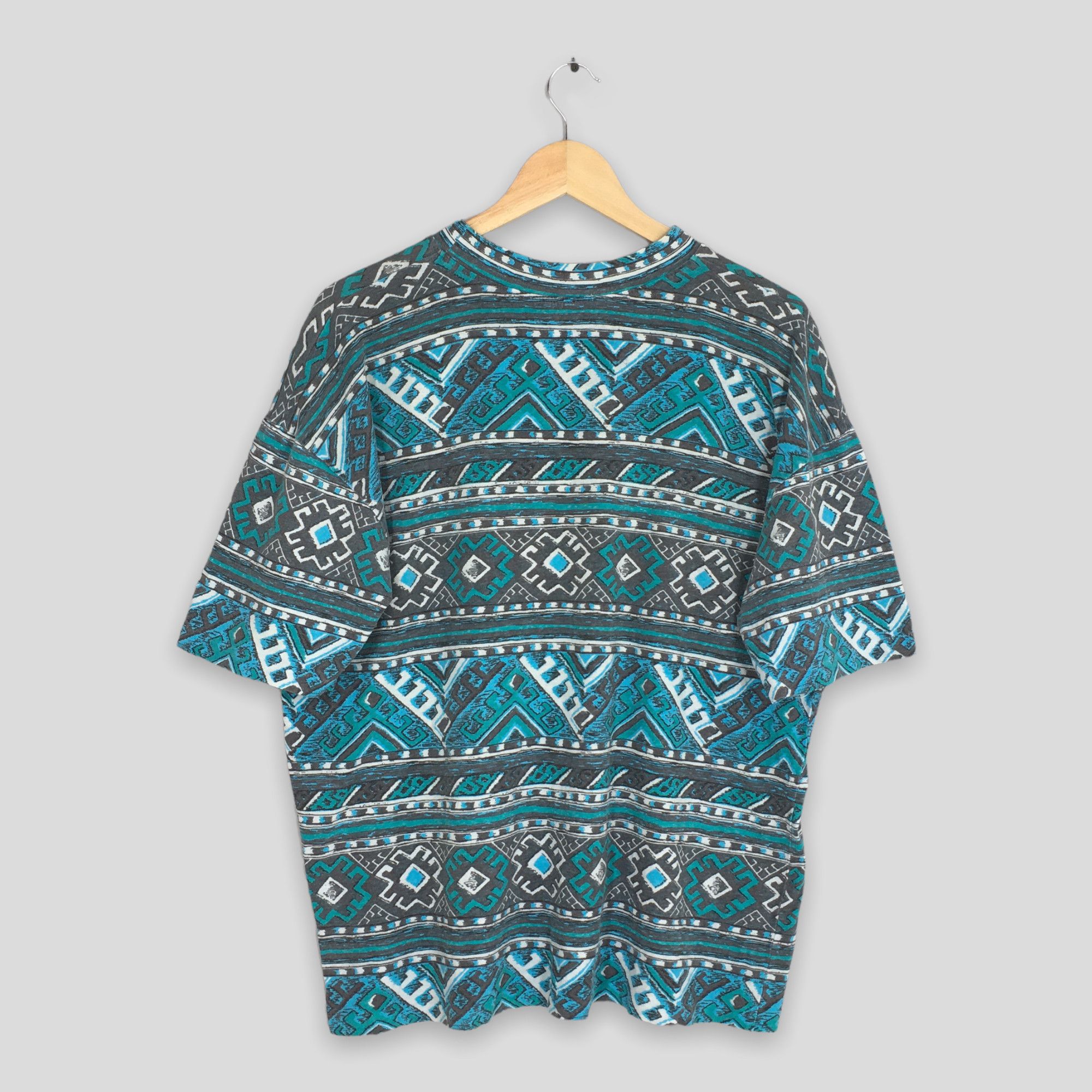 Other Vintage Off Shore Stripe Tribal Surfing Tshirt Large Size US L / EU 52-54 / 3 - 6 Thumbnail