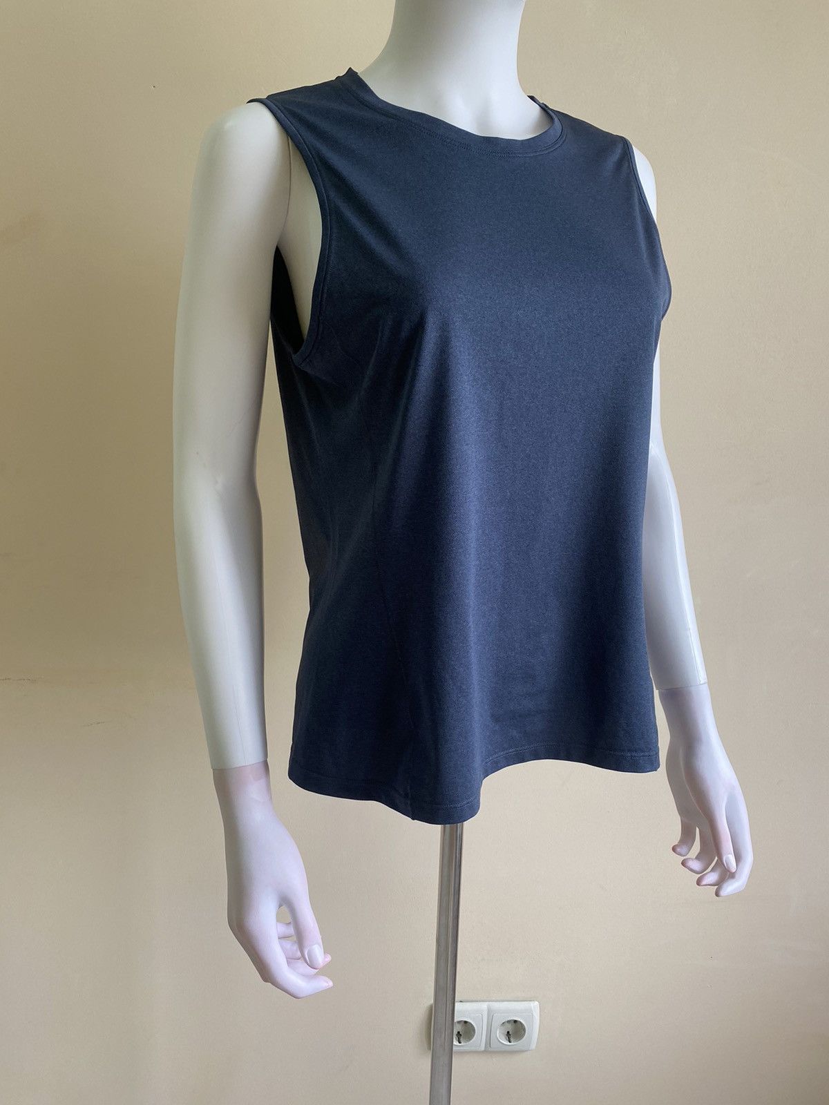 Arc'teryx Arcteryx Womens Blue Sleeveless Top Size S Size S / US 4 / IT 40 - 4 Thumbnail