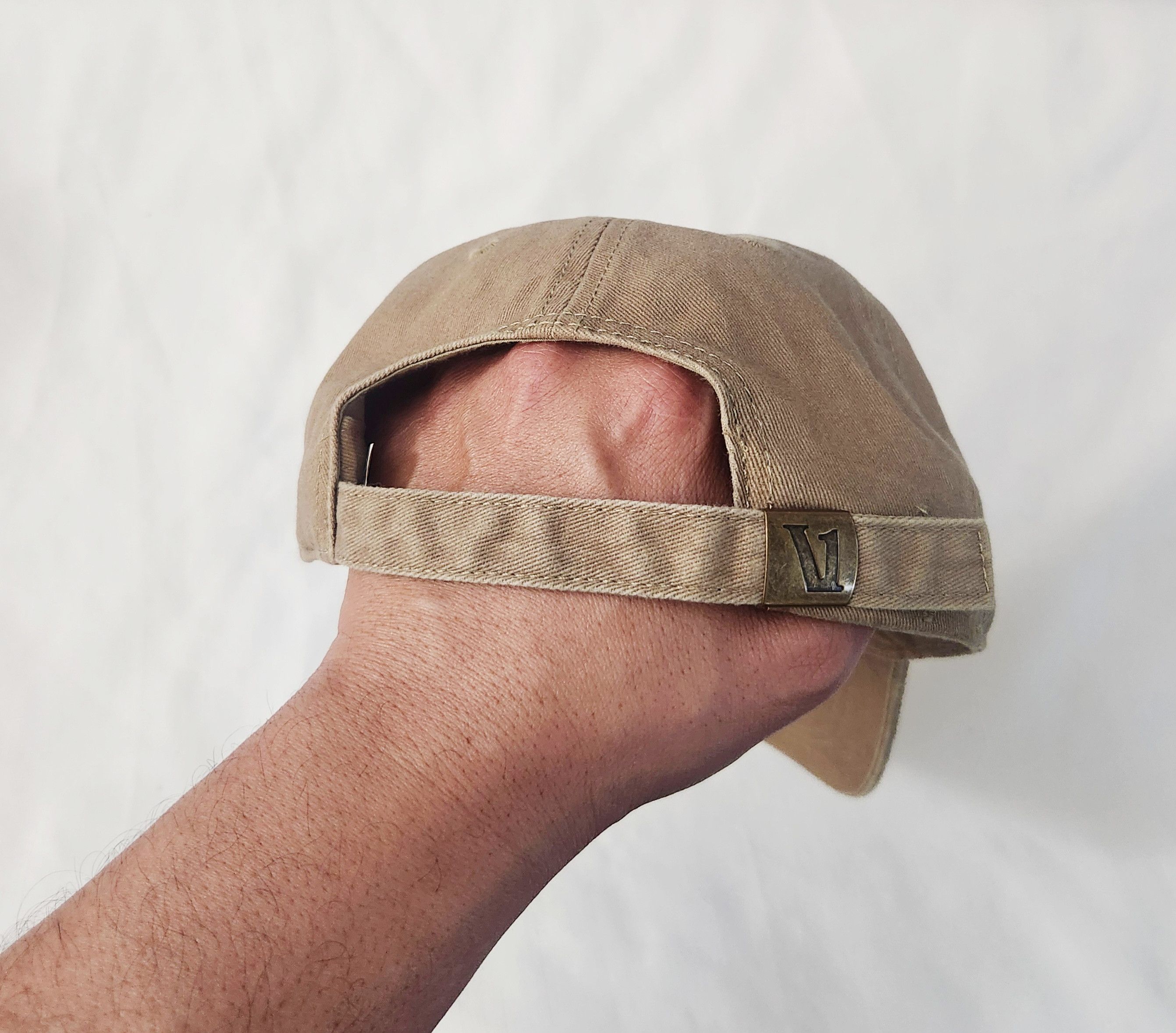 Vuori Vuori Hat Spell Out Cap Khaki Embroidered Dad hat Strapback Size ONE SIZE - 4 Thumbnail