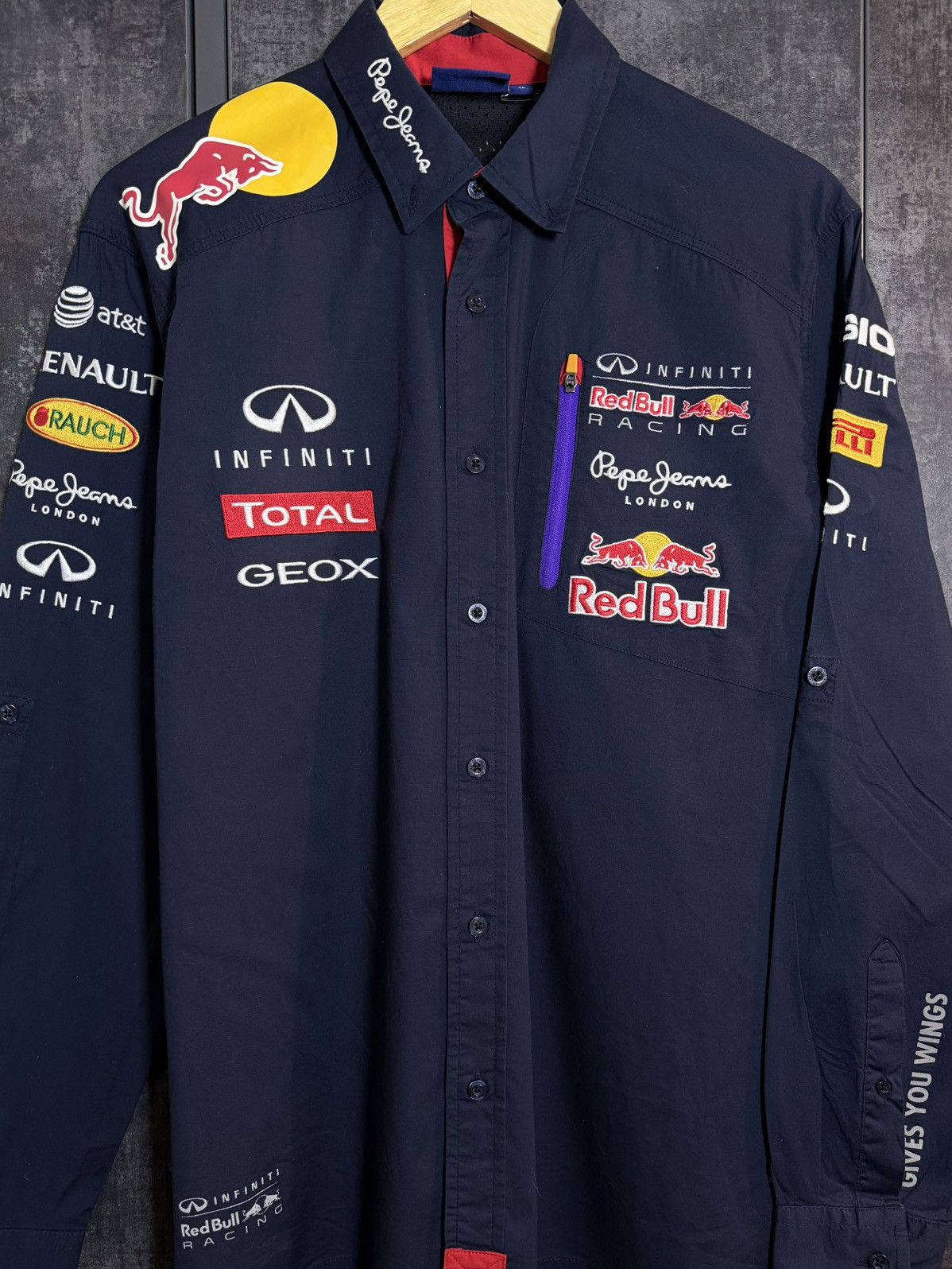 Pepe Jeans Sick Red Bull F1 Infiniti Racing Button Up Pepe Jeans Subaru Size US M / EU 48-50 / 2 - 3 Thumbnail