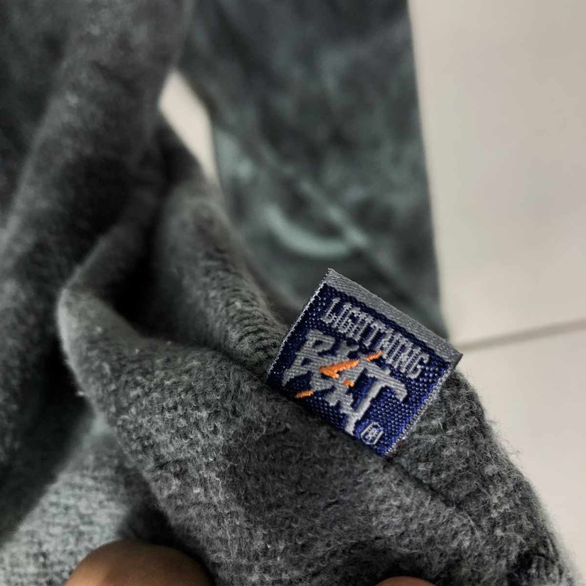Japanese Brand 🔥Vintage Sweatshirt Streetwear Skate Lightning Bolt Rusty Size US M / EU 48-50 / 2 - 16 Thumbnail