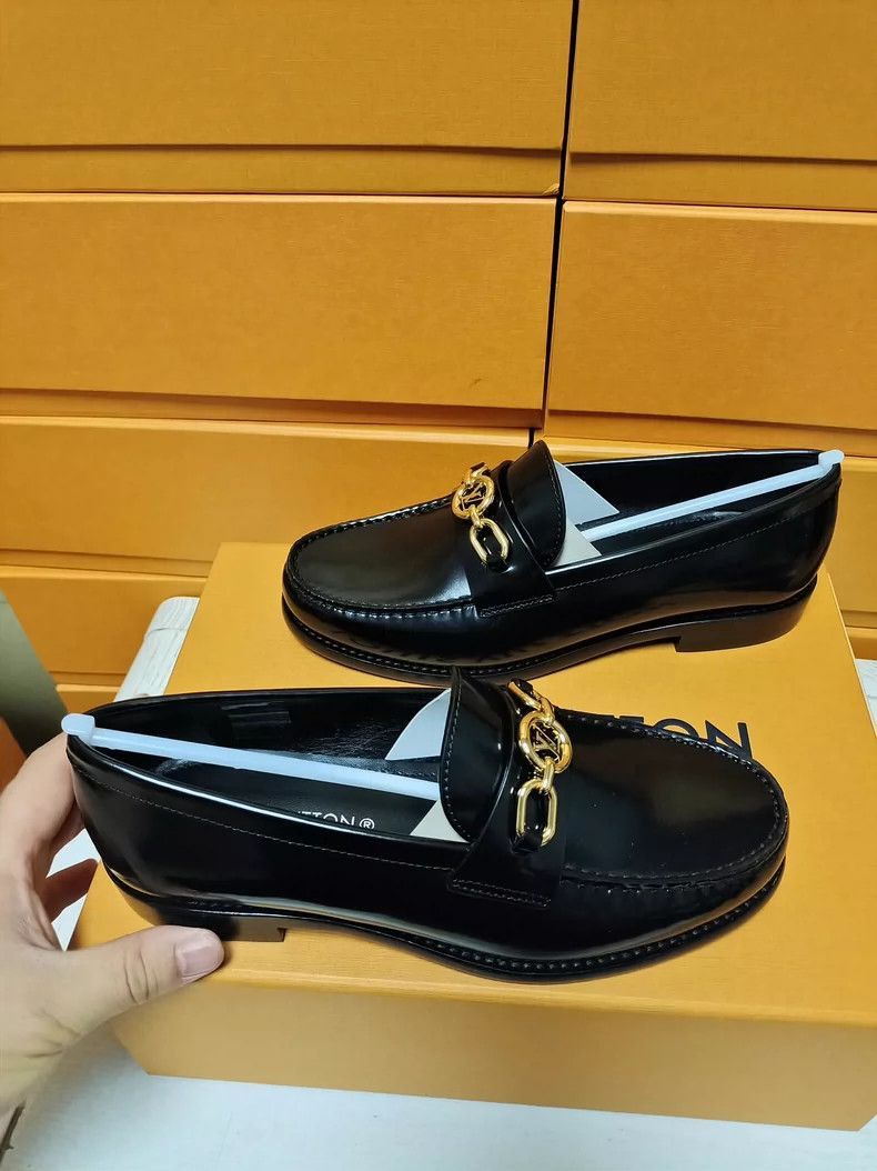 Louis Vuitton Louis Vuitton LV Louis Vuitton Metal Logo Loafers-2506 Size US 6 / IT 36 - 2 Thumbnail