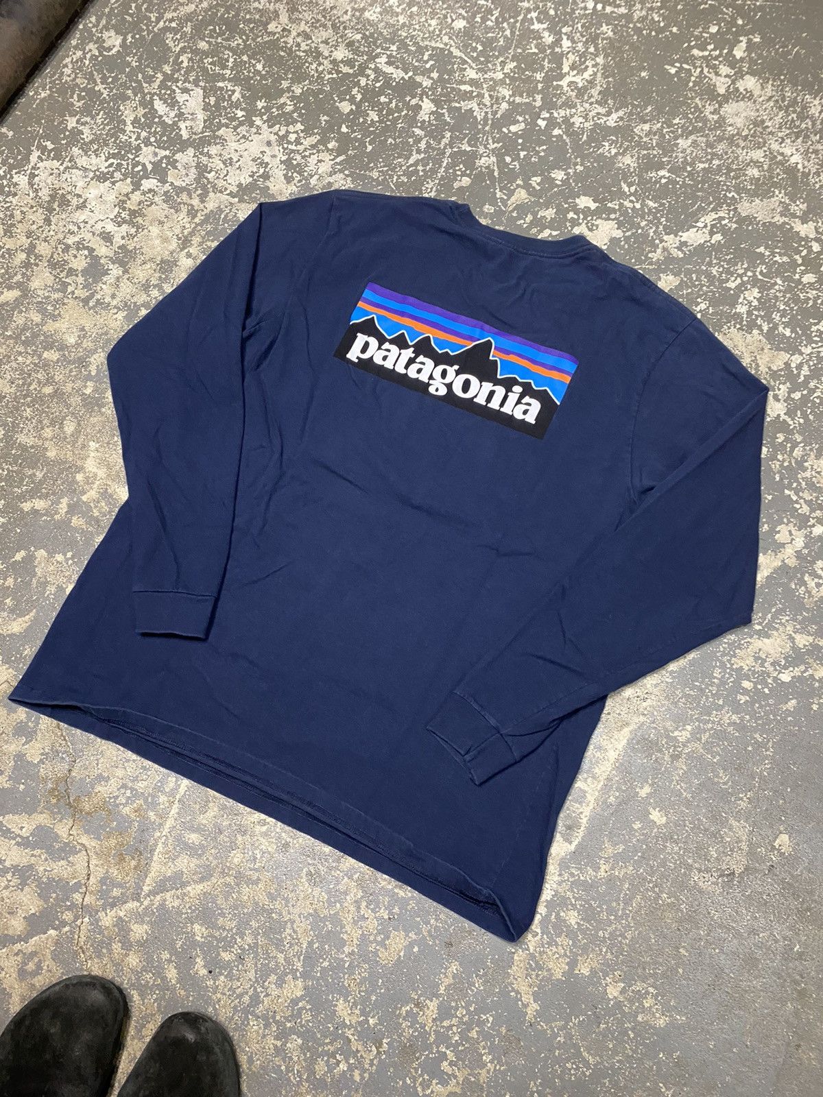 Patagonia × Vintage Patagonia Organic Cotton Long Sleeve Tshirt Size US XL / EU 56 / 4 - 2 Thumbnail