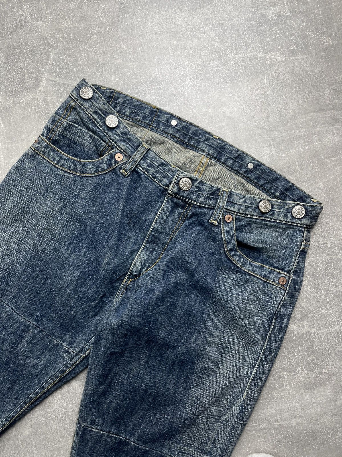 Levi's Levi’s Y2K Flared 5-Pocket Denim Flared Jeans Blue 2000s Size US 32 / EU 48 - 9 Thumbnail
