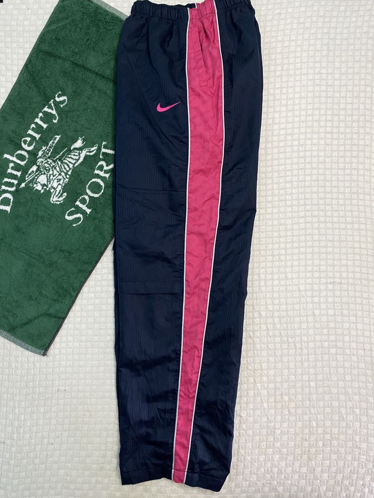 Alyx × Nike 💥 VINTAGE NIKE 90S BAGGY WIDE LEG SWOOSH TRACK PANTS Y2K Size US 36 / EU 52 - 2 Thumbnail