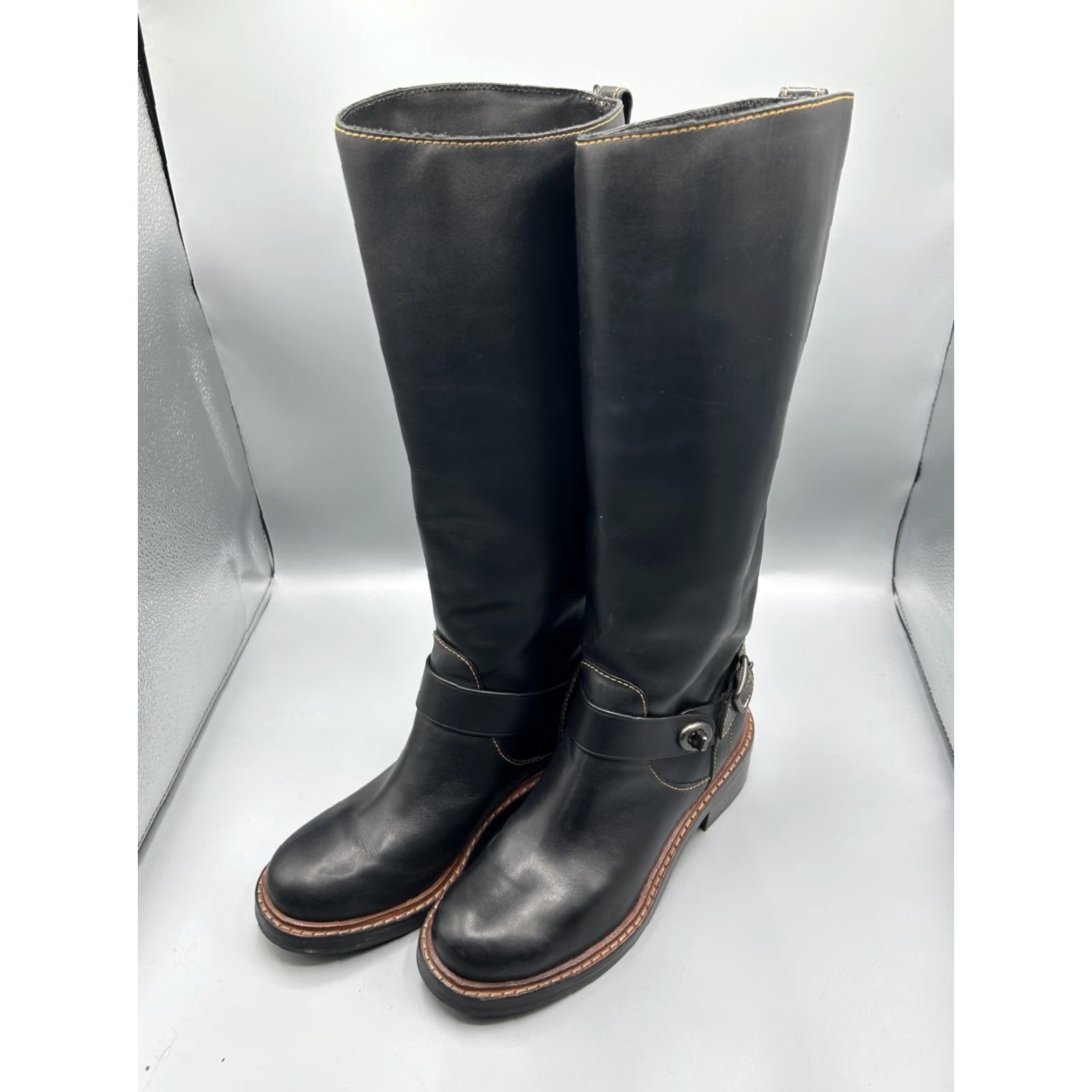 Coach Coach Boots Womens Sutton B Black Leather Knee High Riding Strap Shoes 5.5 36 3 UK 5 AU 5 Leather Lined Rubber Outsole Buckle Strap Zipper Size US 6 / IT 36 - 2 Thumbnail