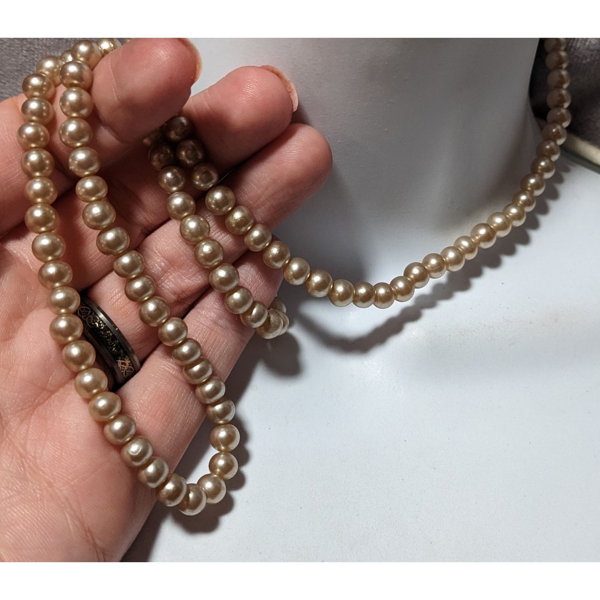Other Vintage Tan Faux Pearl Beaded Necklace Size ONE SIZE - 6 Thumbnail