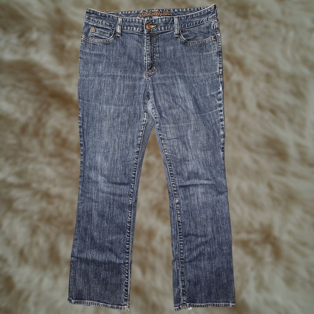 Eddie Bauer Eddie Bauer Jeans Women's 12 Blue Denim Straight Leg Mid Rise Distressed Stretch Denim 5-Pocket Size 34" / US 12 / IT 48 - 1 Thumbnail