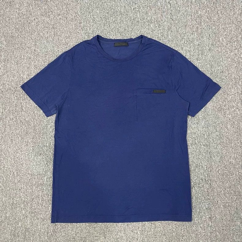 Prada Blue Logo Short Sleeve T-shirt - dmc