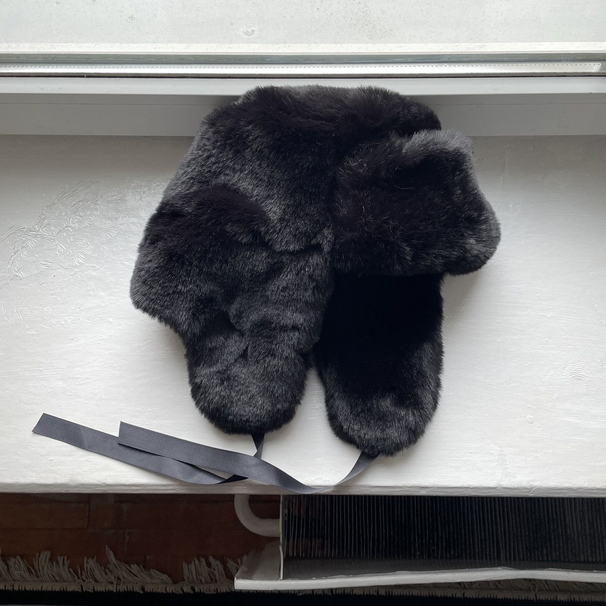 Other Amazing Faux Fur Y2K Ushanka Hat (Trapper Hat) Size ONE SIZE - 4 Thumbnail