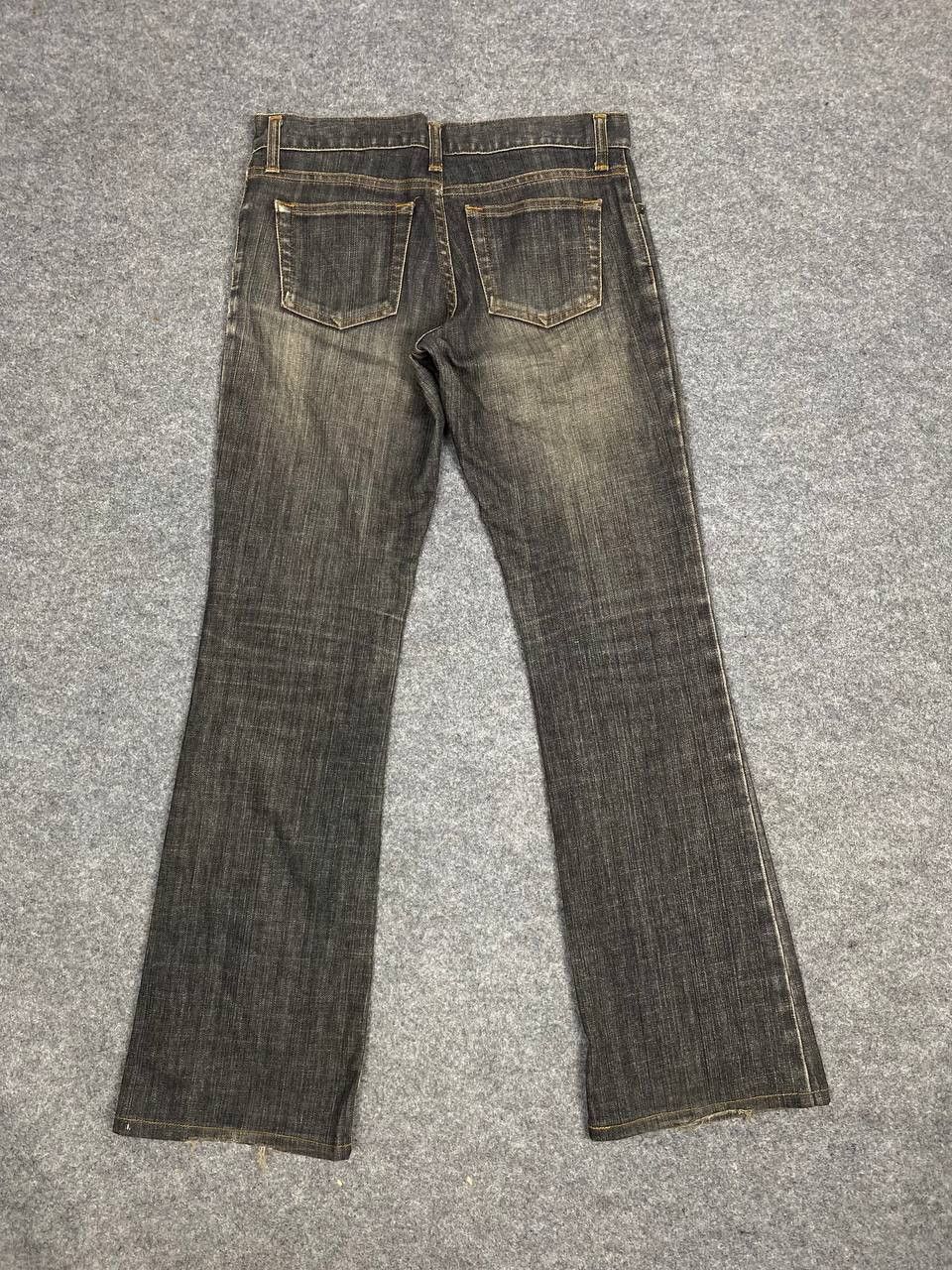 image of Uniqlo s Bootcut Flare Denim in Faded Black, Women's (Size 30)