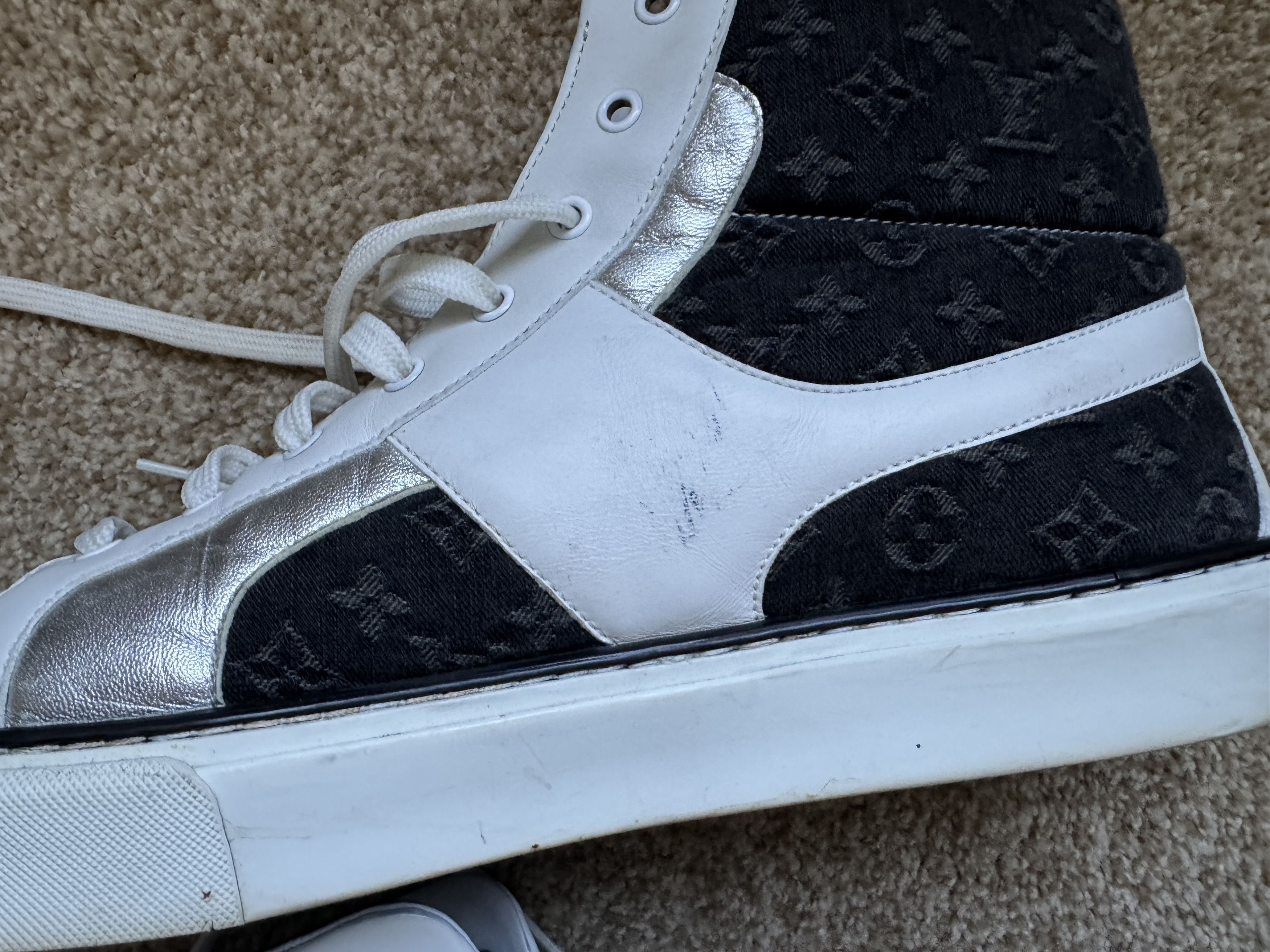 Louis Vuitton RARE Louis Vuitton Denim/Silver Skate Shoe Size 45 Size US 12 / EU 45 - 4 Thumbnail