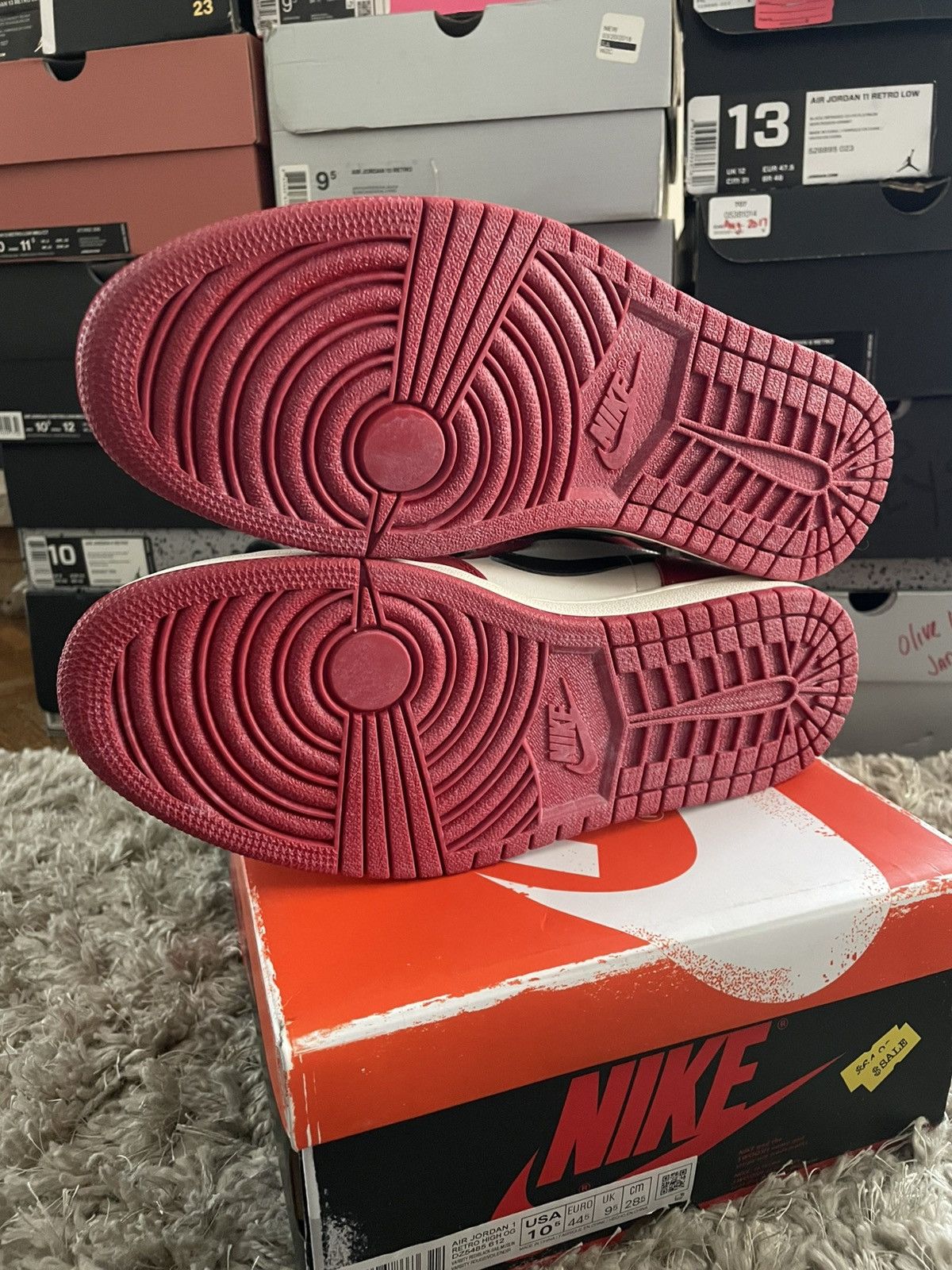 Jordan Brand Jordan 1 Chicago Reimagined Size US 10.5 / EU 43-44 - 9 Thumbnail