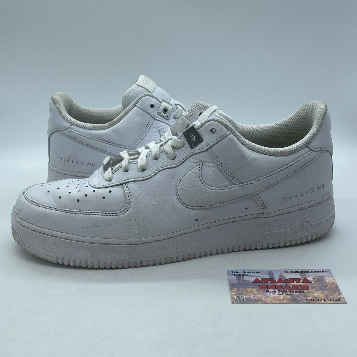 Nike Air Force 1 low triple white Size US 12.5 / EU 45-46 - 1 Thumbnail