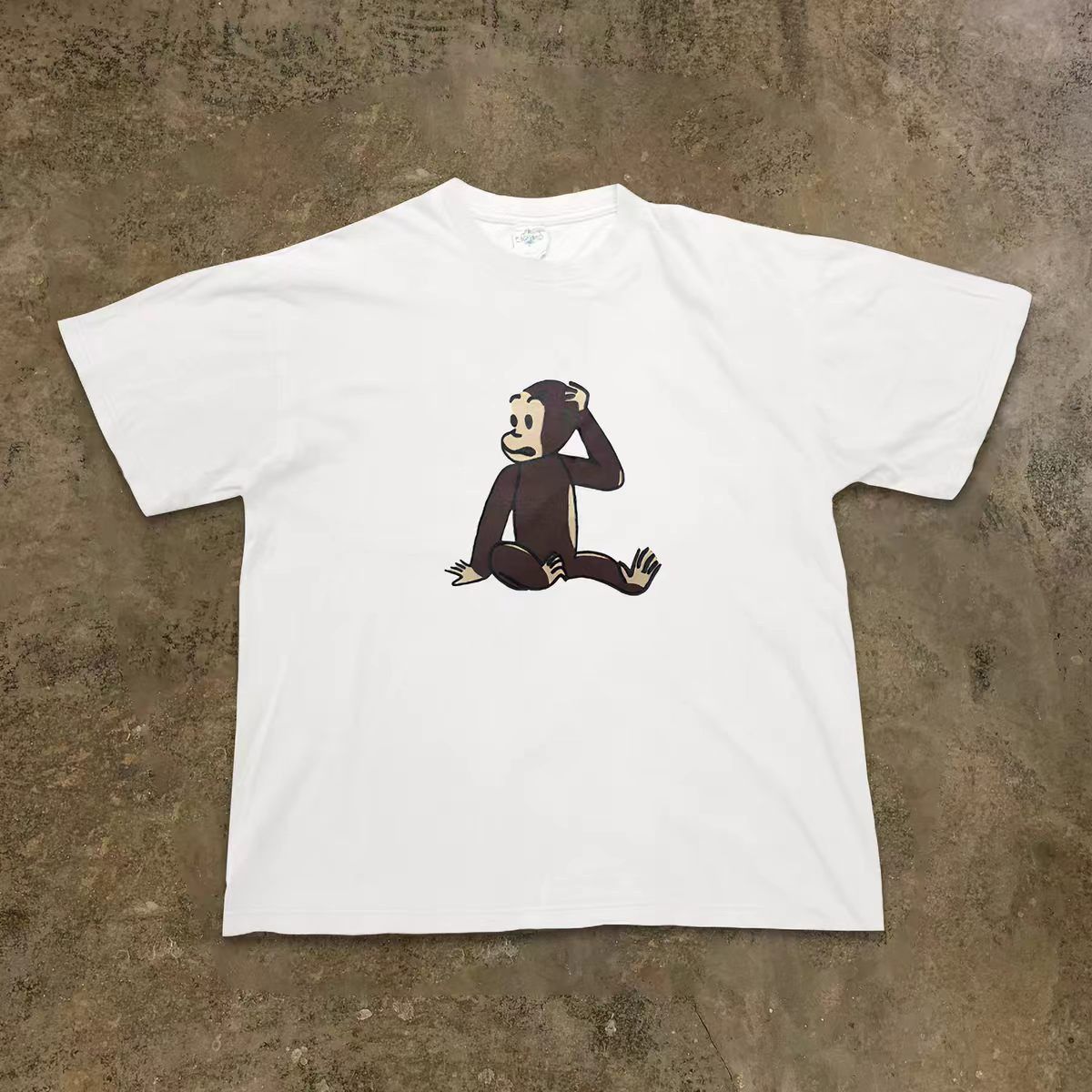 Vintage White vintage-style cotton T-shirt with monkey print Size US M / EU 48-50 / 2 - 1 Thumbnail