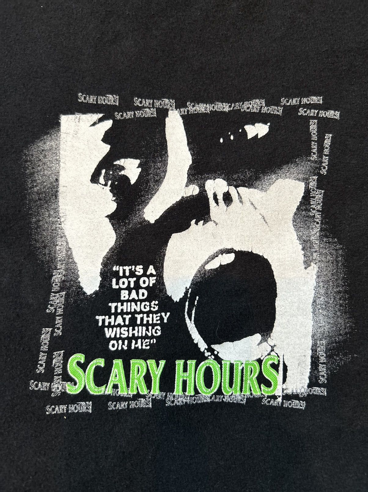 October's Very Own 2018 Scary Hours Tshirt Size US L / EU 52-54 / 3 - 3 Thumbnail