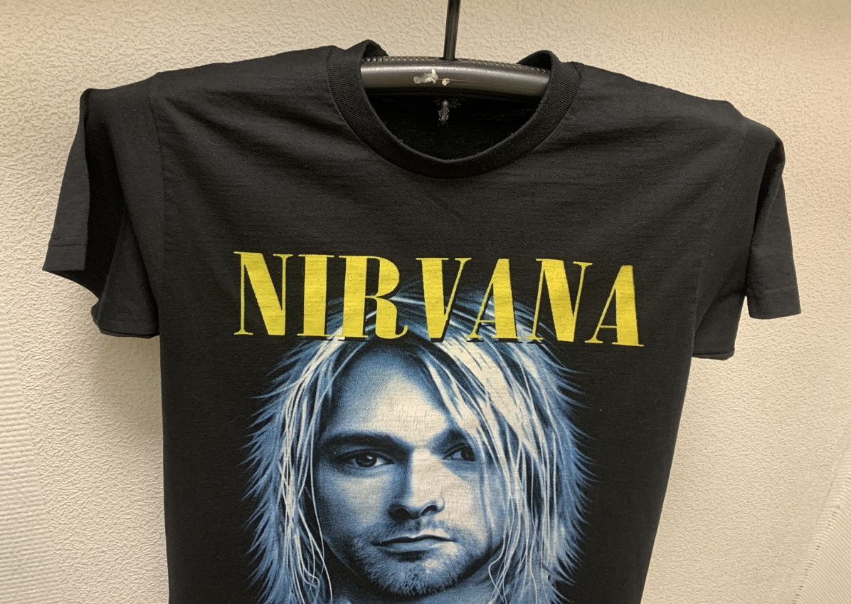 Band Tees Nirvana vintage t-shirt curt kobain black t-shirt S sz Size US S / EU 44-46 / 1 - 4 Thumbnail