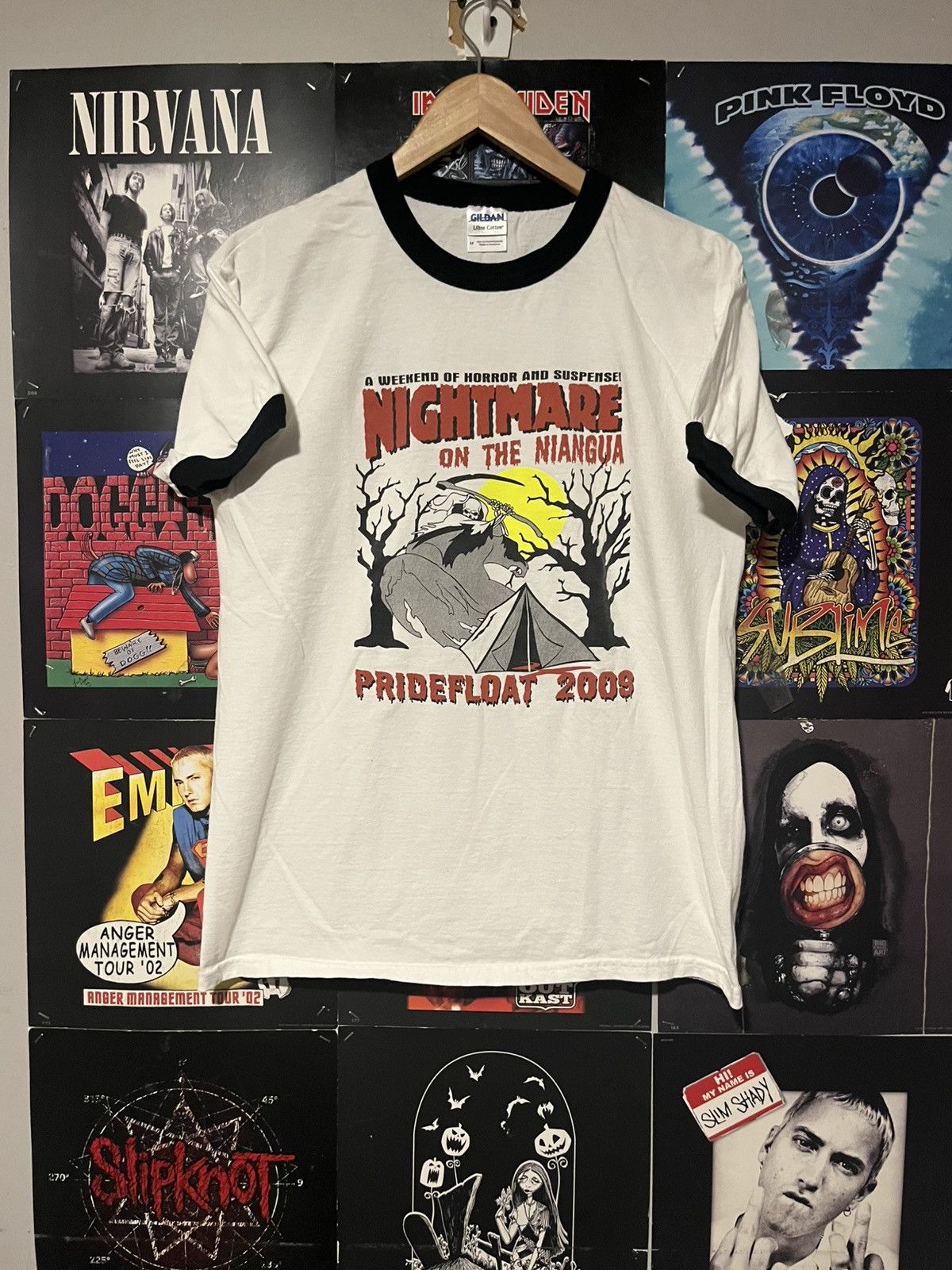 Vintage Vintage Y2K 2009 Nightmare on Niagara Pridefloat shirt Size US M / EU 48-50 / 2 - 1 Thumbnail